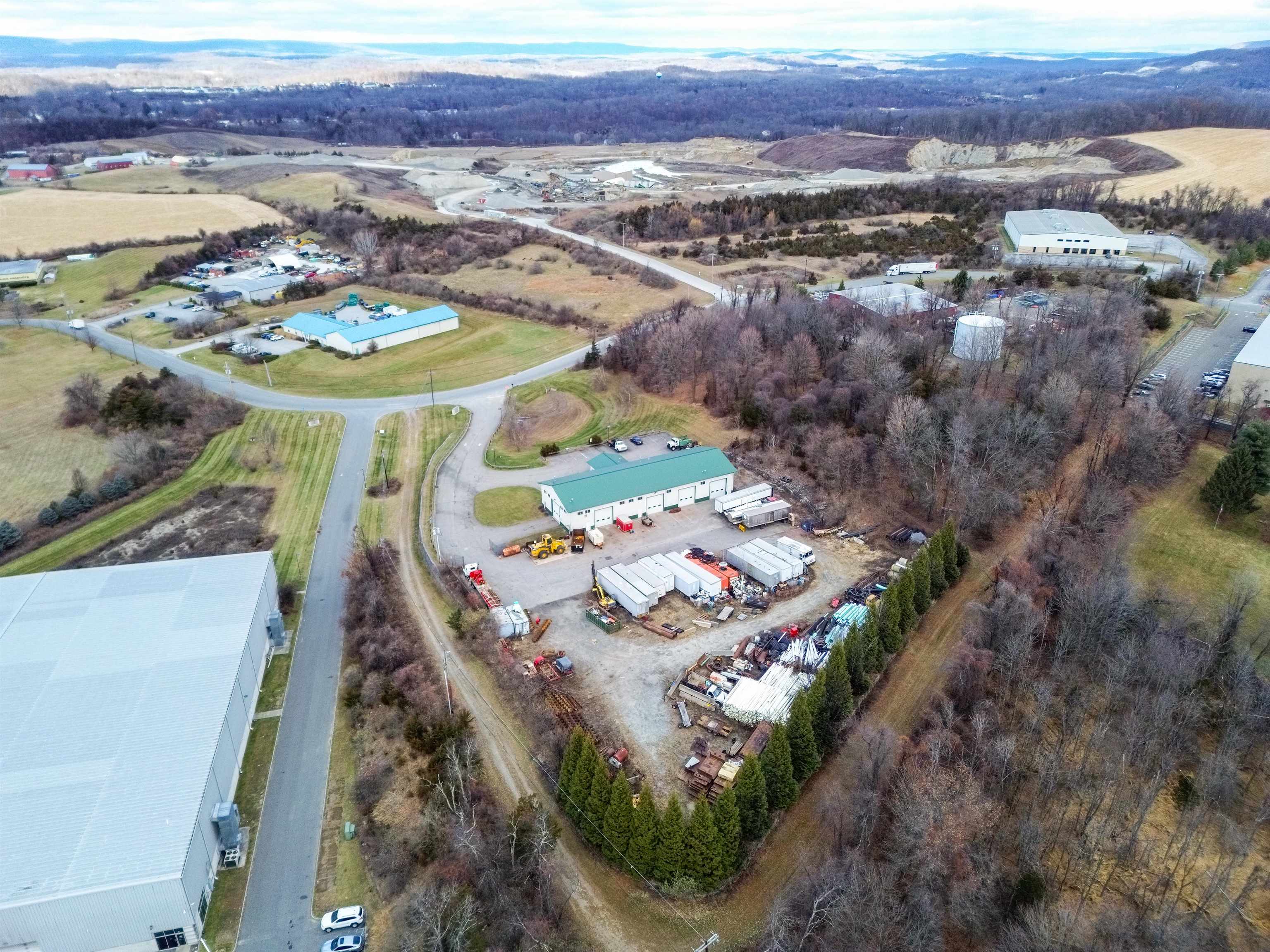 10 PARK DR