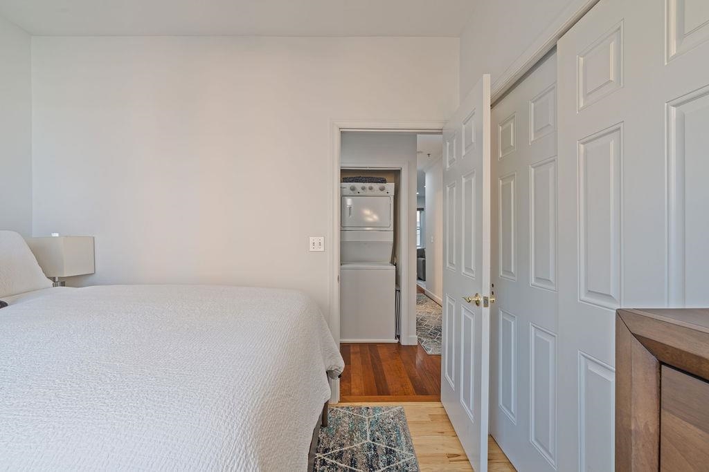 620 38TH ST Unit: 903