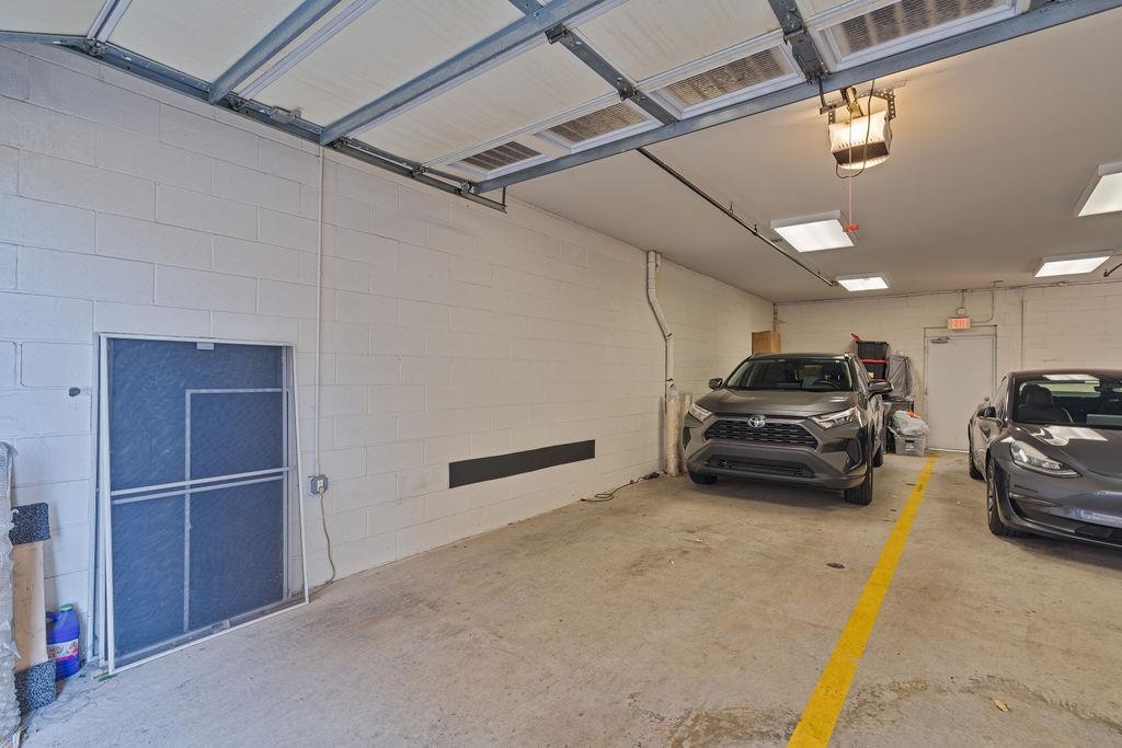 620 38TH ST Unit: 903