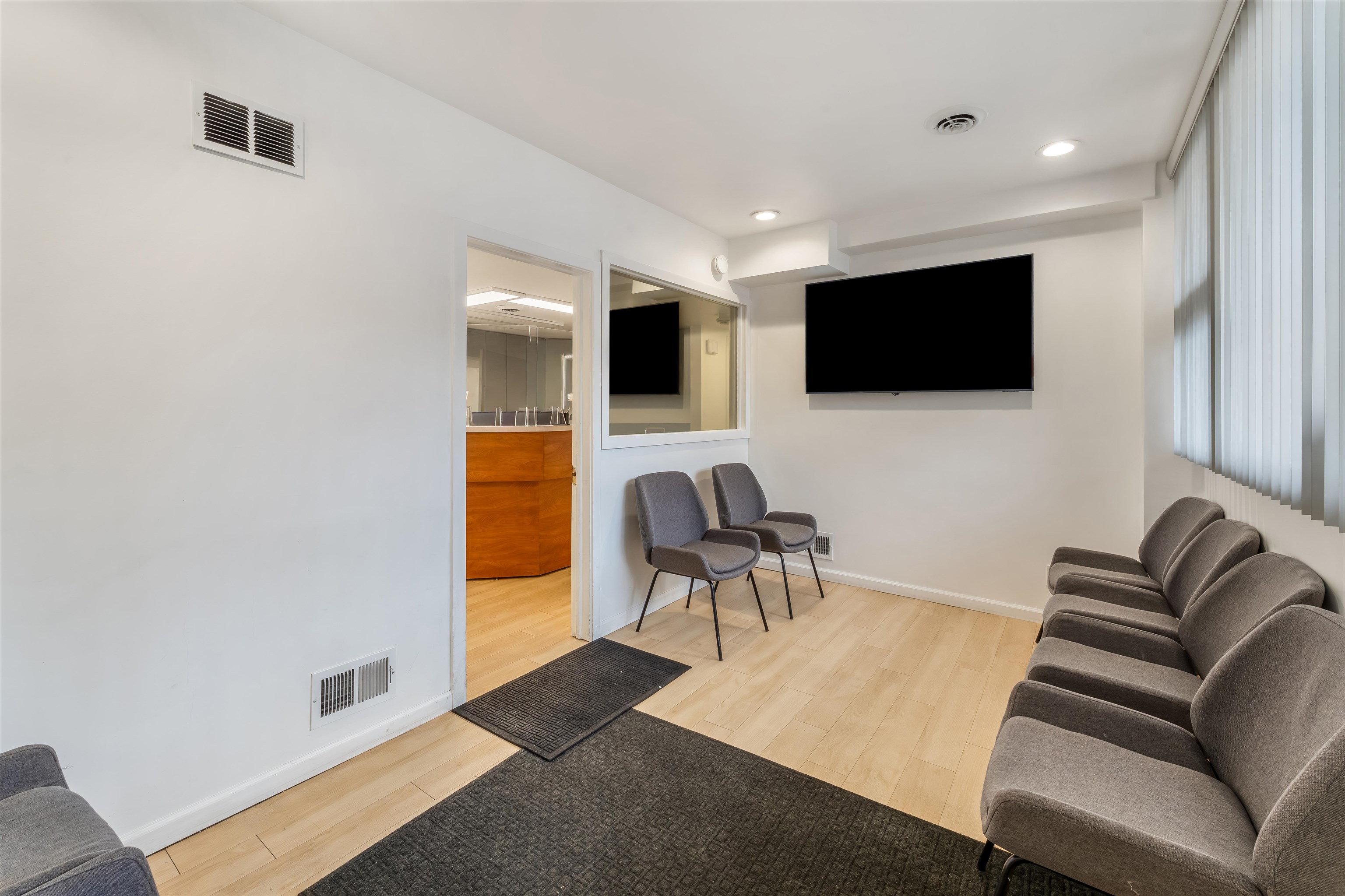 22 GLENWOOD AVE