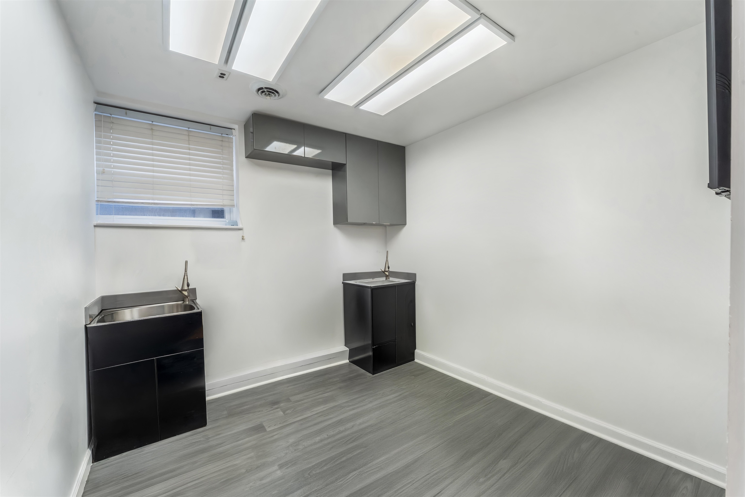 22 GLENWOOD AVE