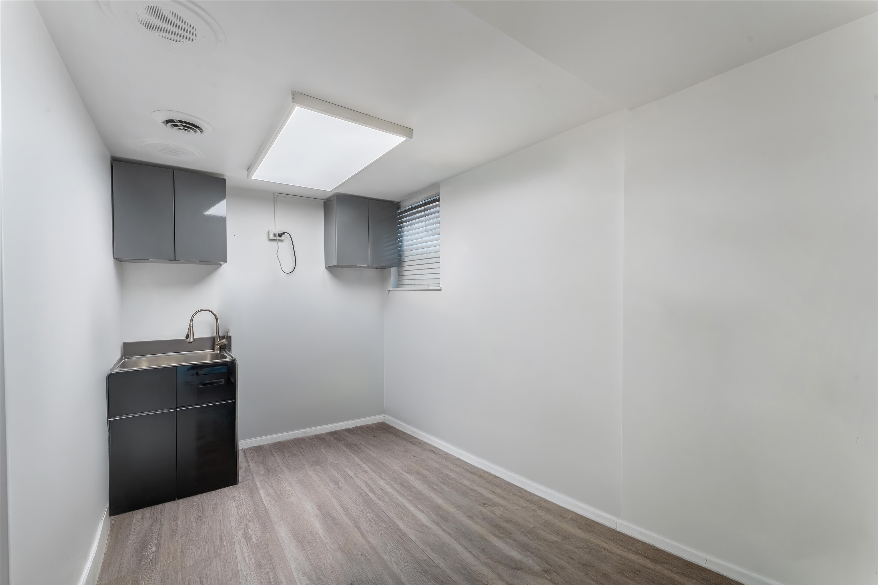 22 GLENWOOD AVE