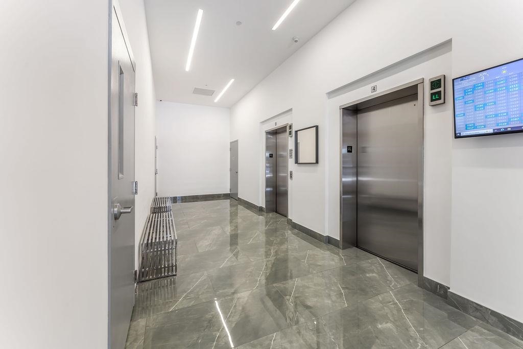 2305 CITY PL