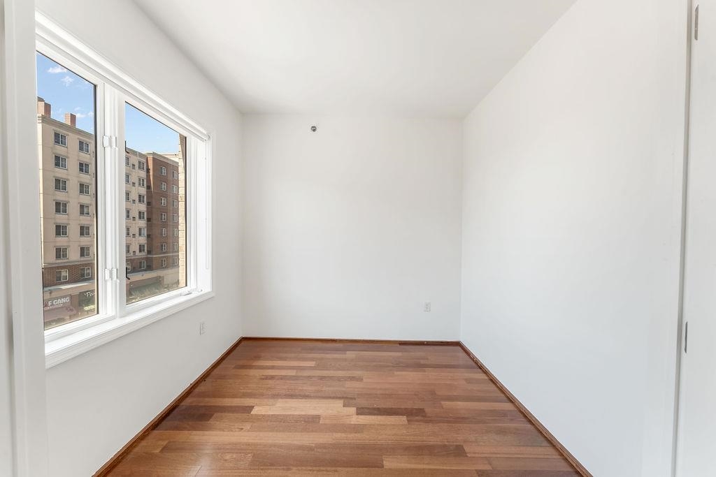 2305 CITY PL