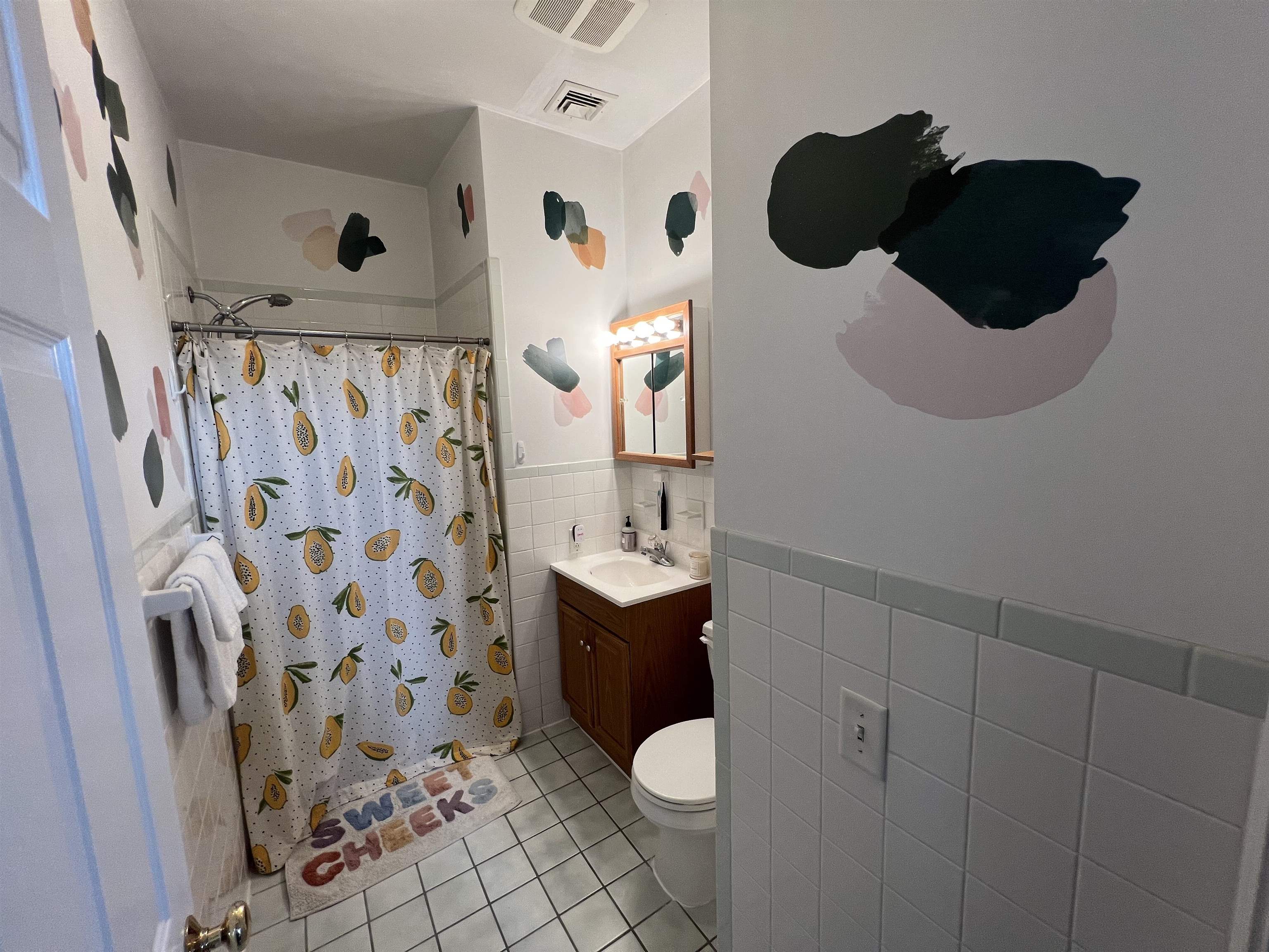 806 WASHINGTON ST Unit: 2