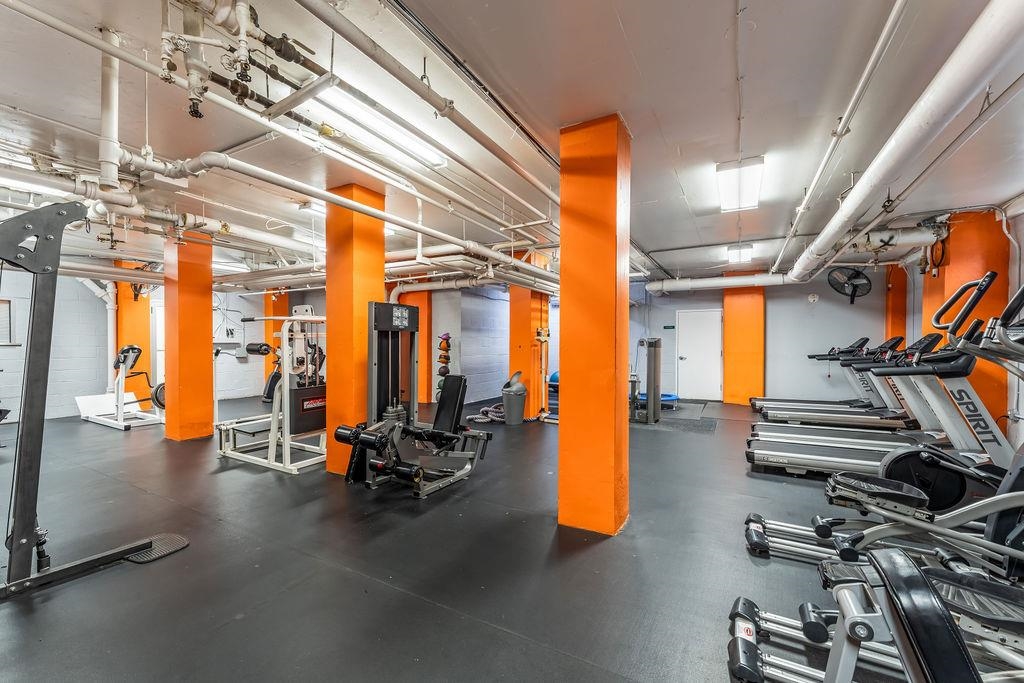 225 ST PAULS AVE Unit: 11D