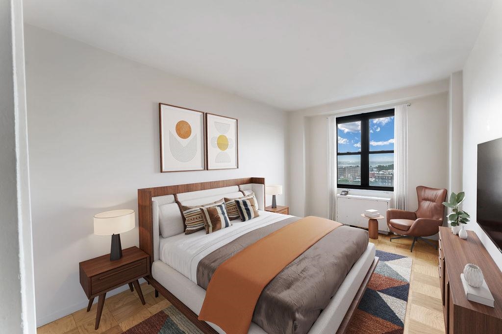 225 ST PAULS AVE Unit: 11D