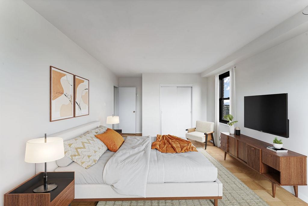 225 ST PAULS AVE Unit: 11D