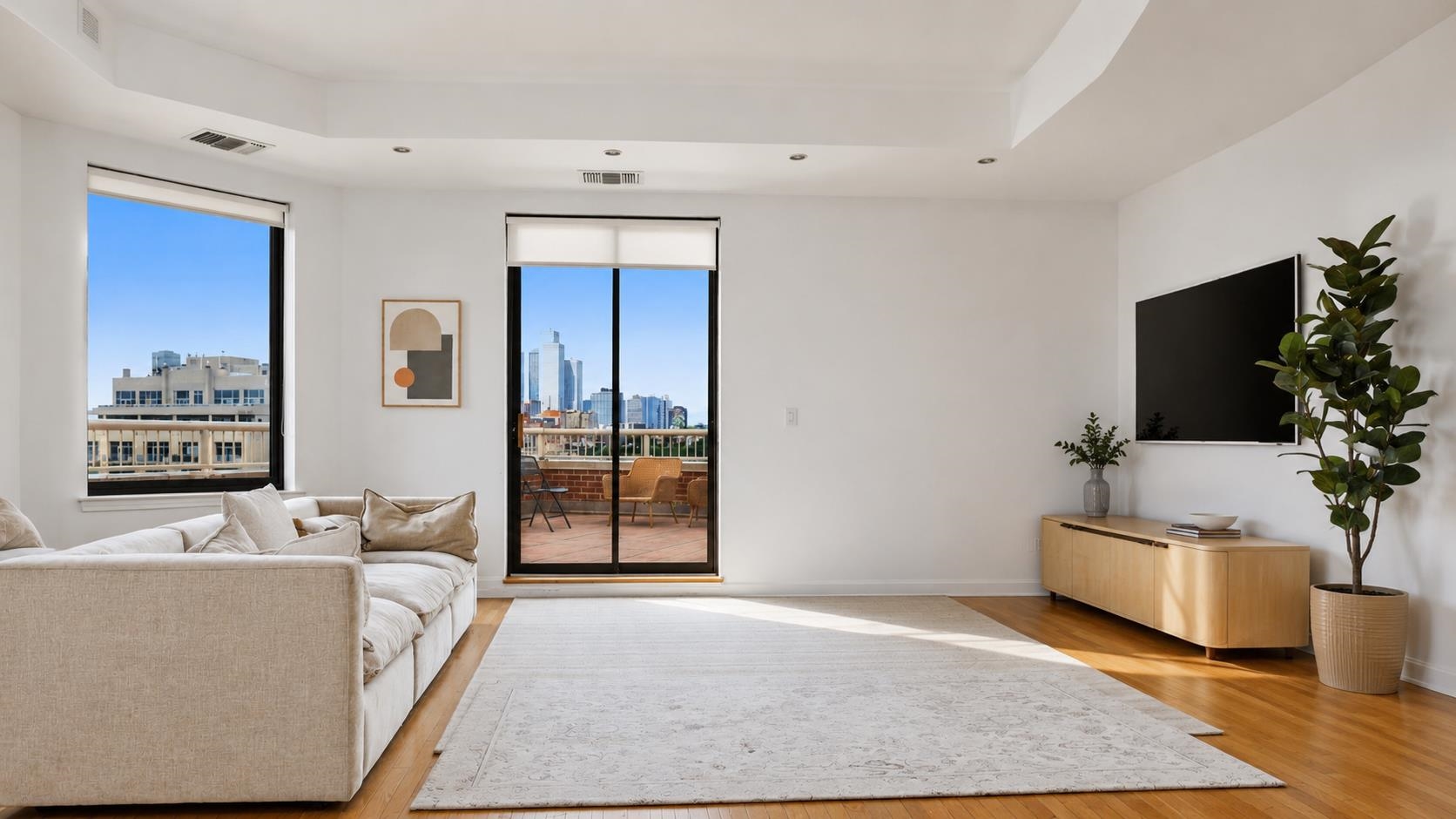 415 NEWARK ST Unit: Ph2