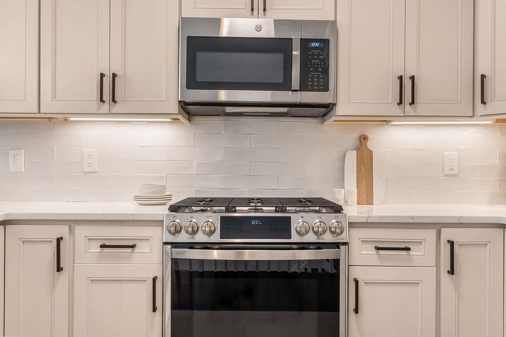 314 GRAND ST Unit: 1