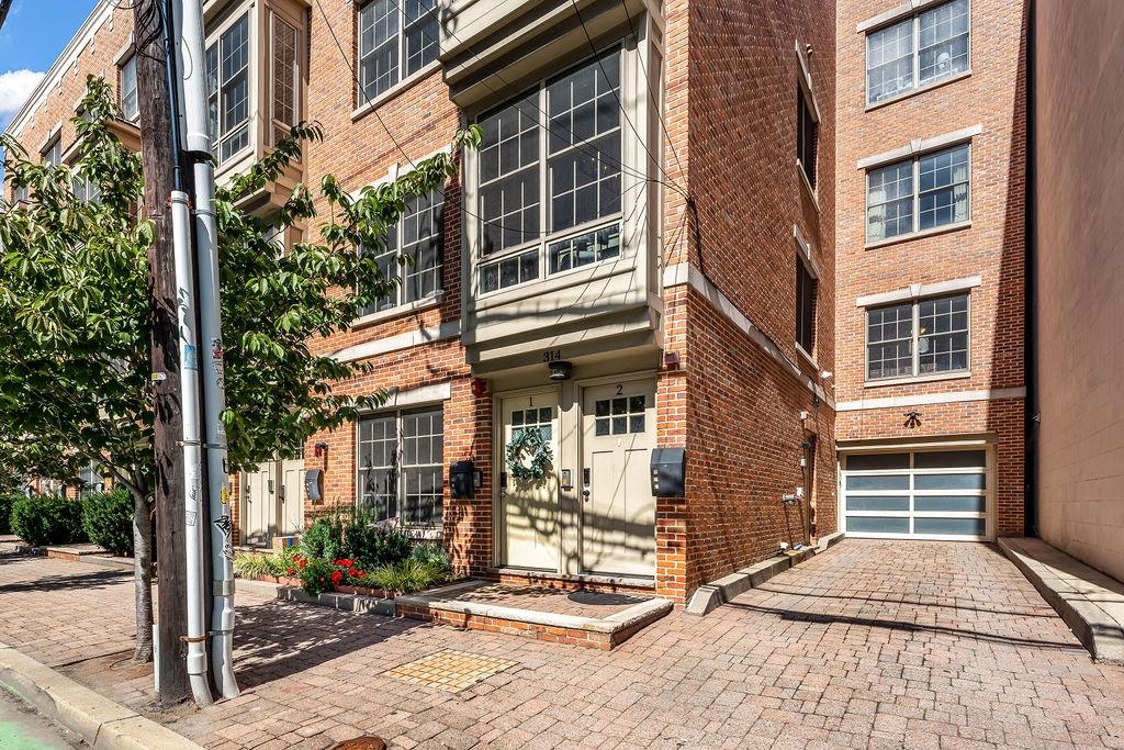 314 GRAND ST Unit: 1
