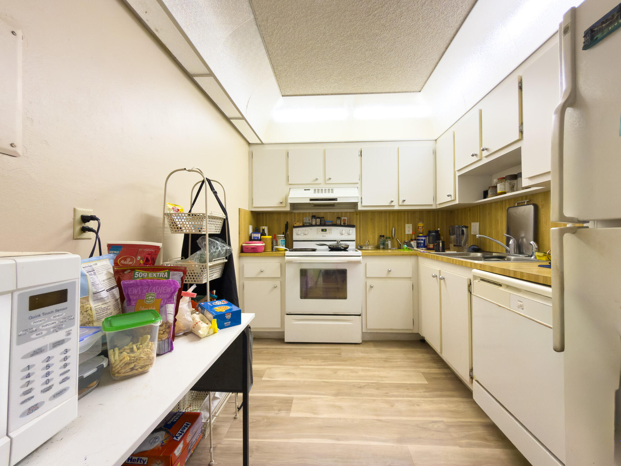 919 Hillcrest Drive 511