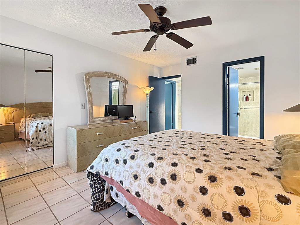 301 Knotty Pine Circle D2