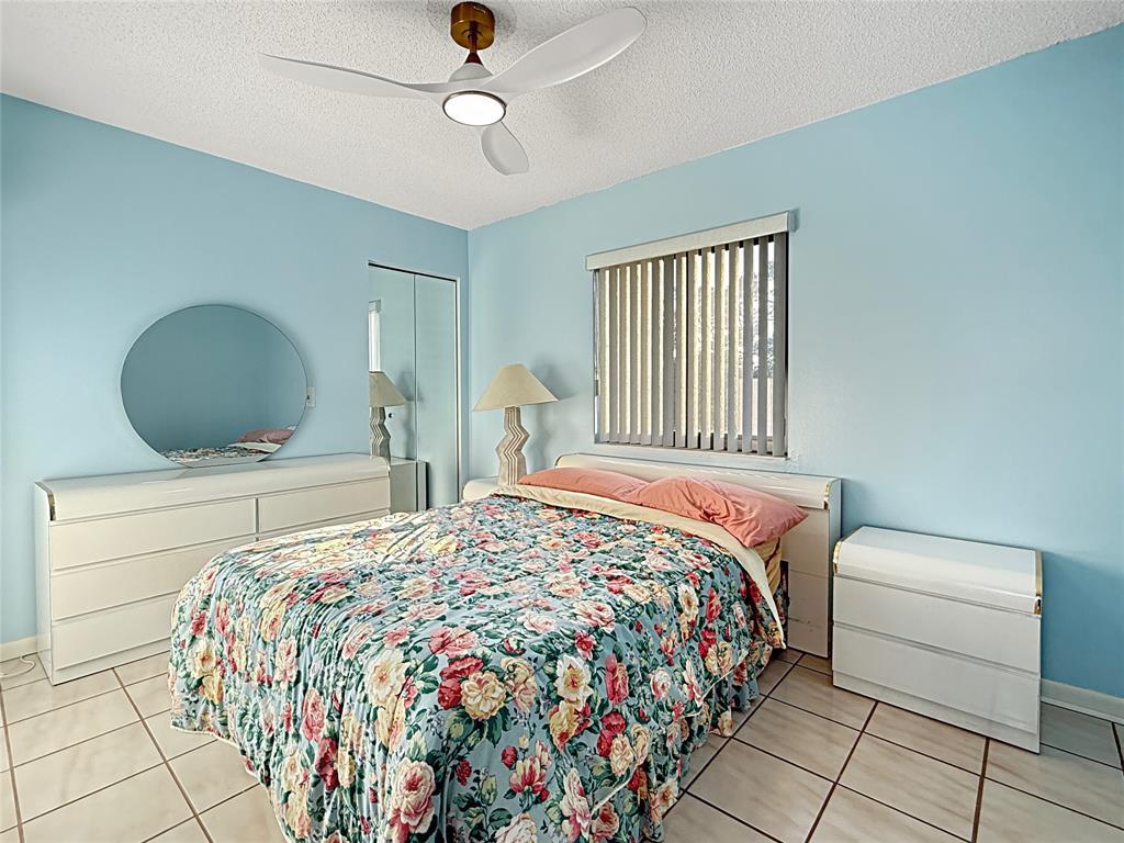 301 Knotty Pine Circle D2