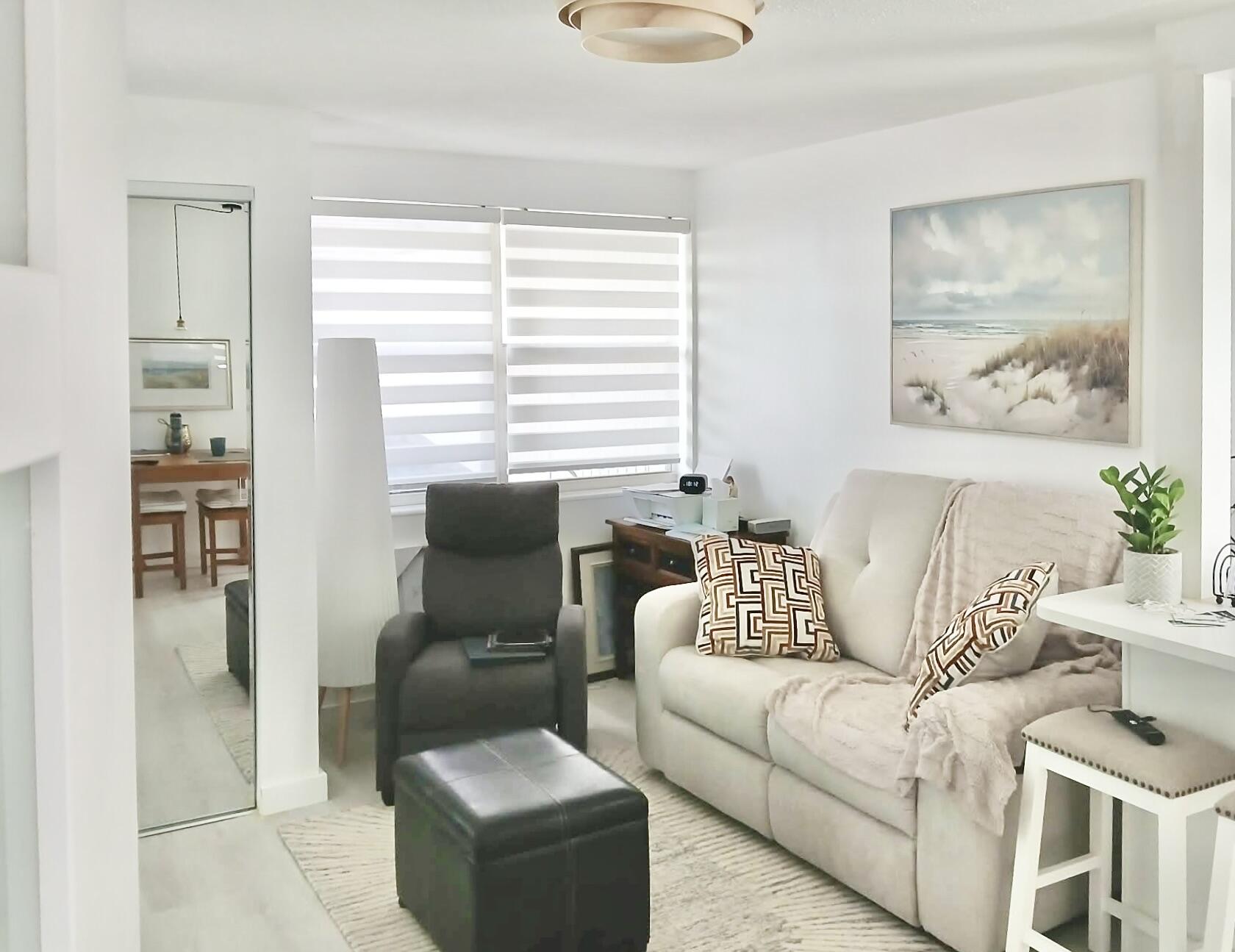 5882 Winfield Boulevard