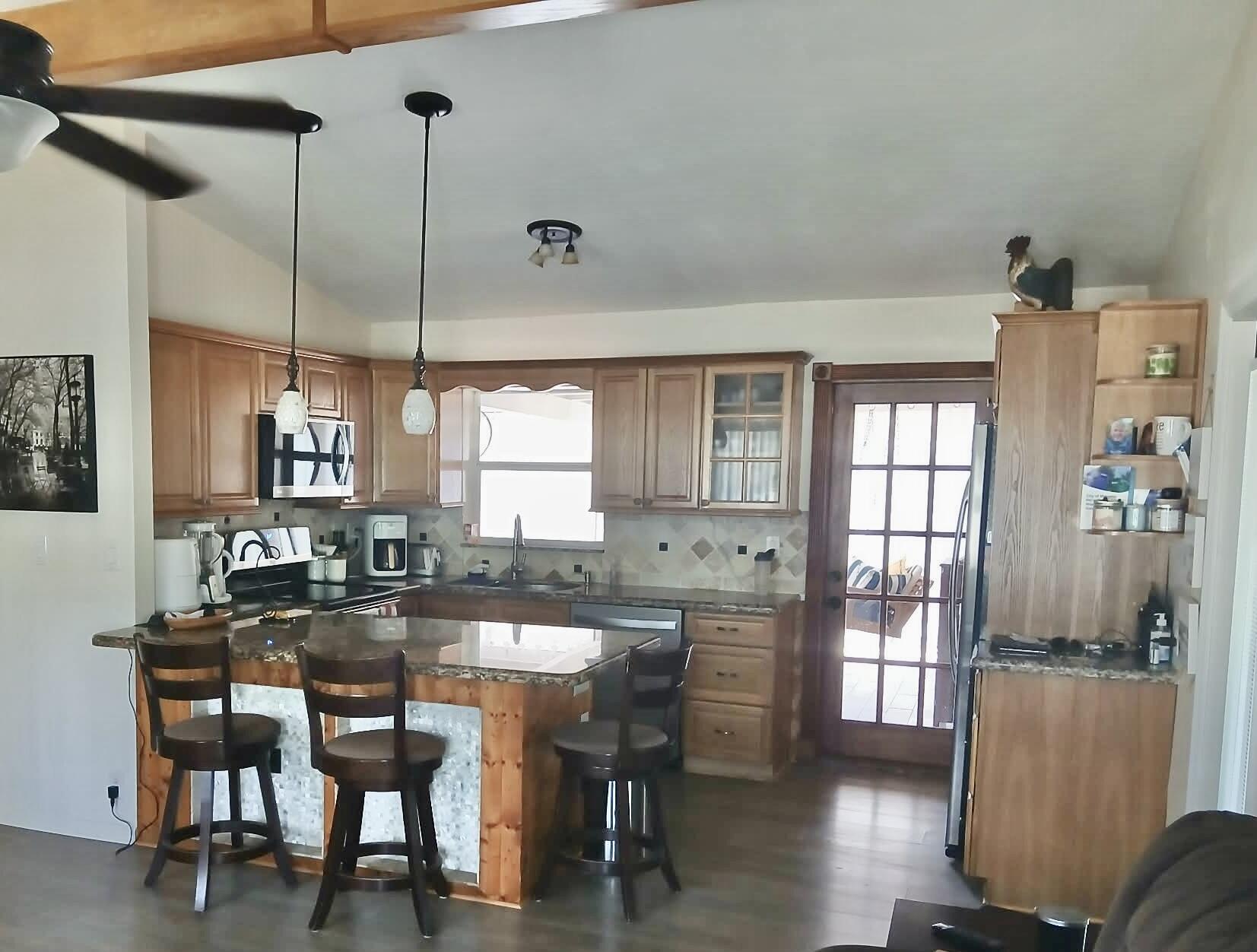 5882 Winfield Boulevard