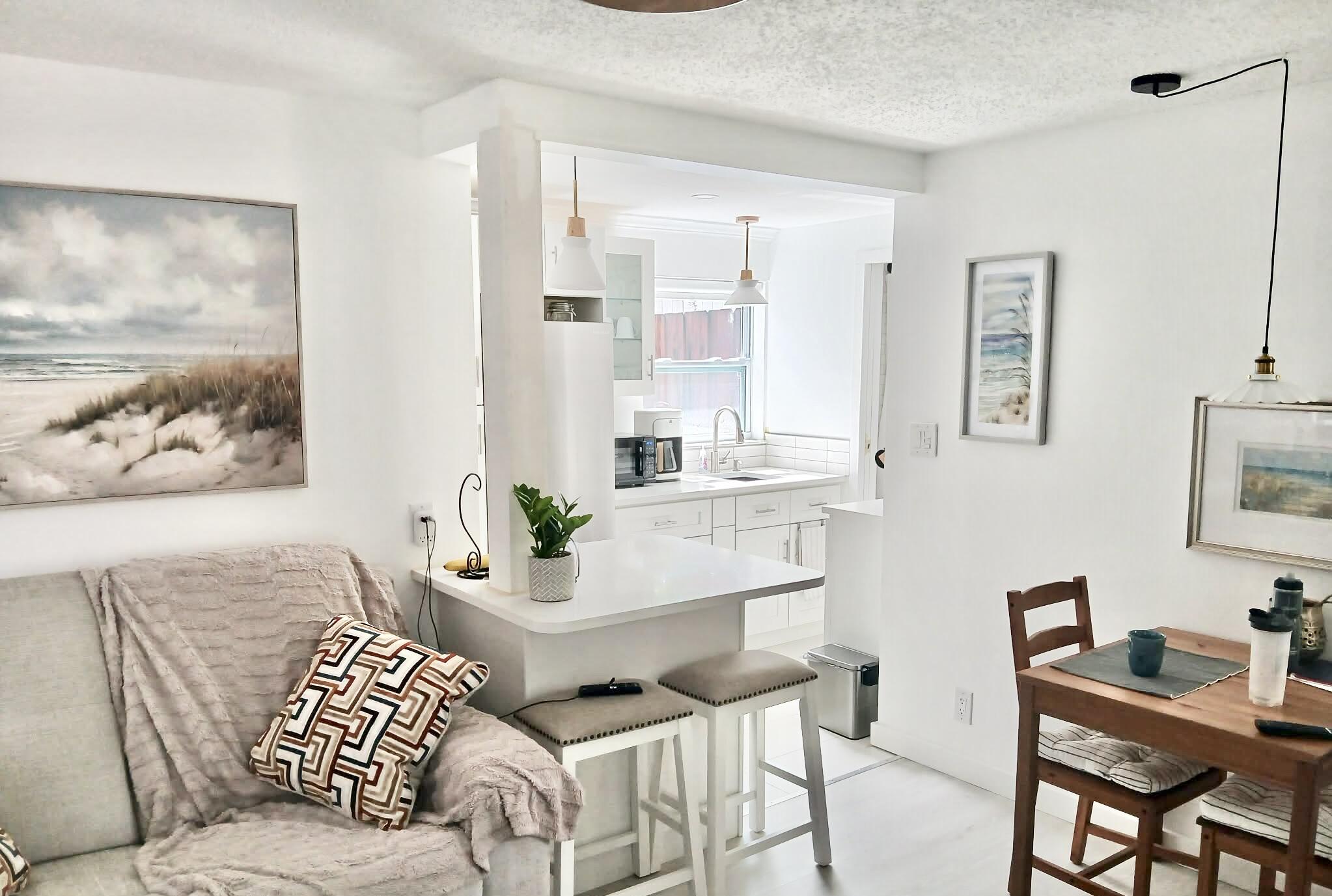 5882 Winfield Boulevard