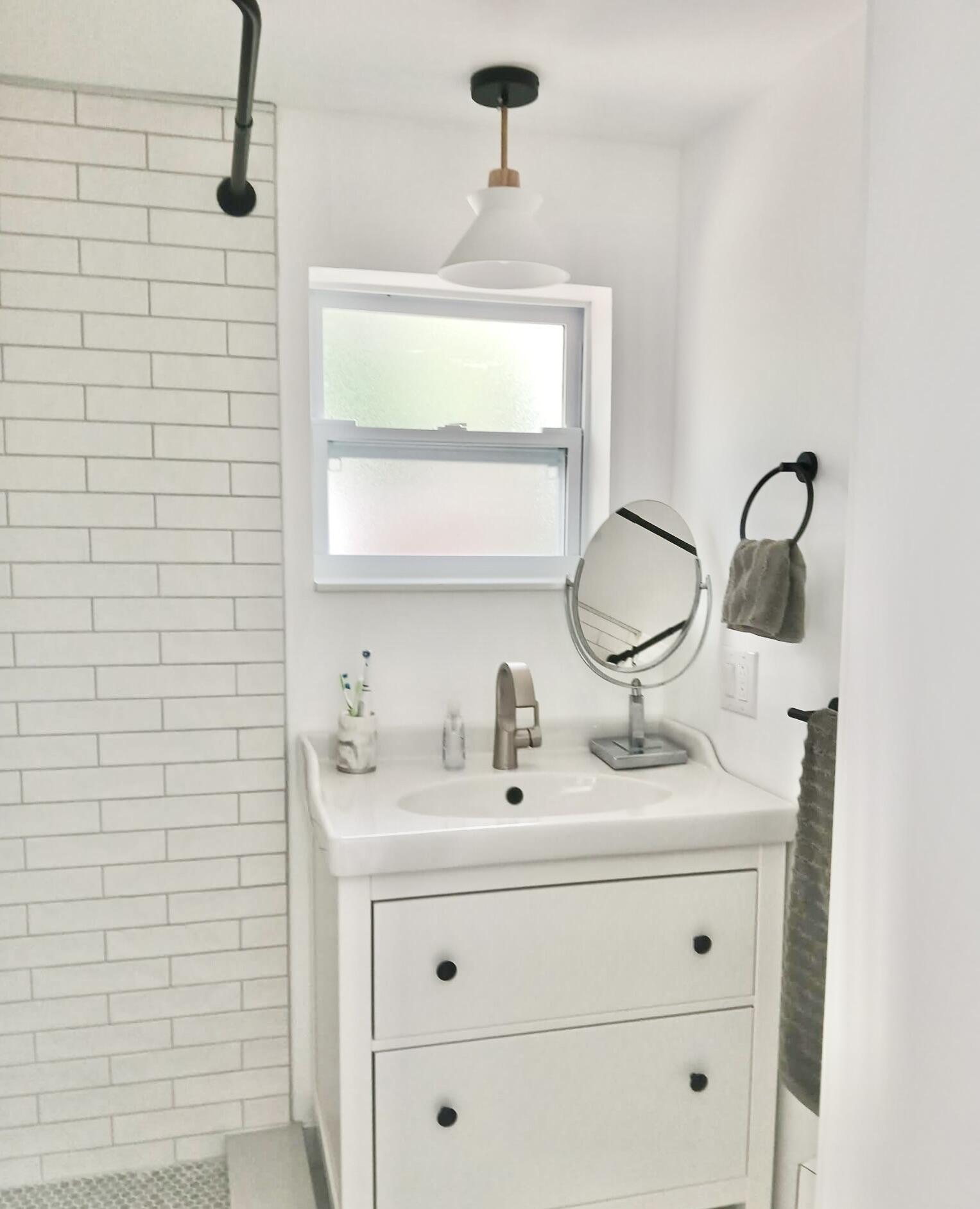 5882 Winfield Boulevard