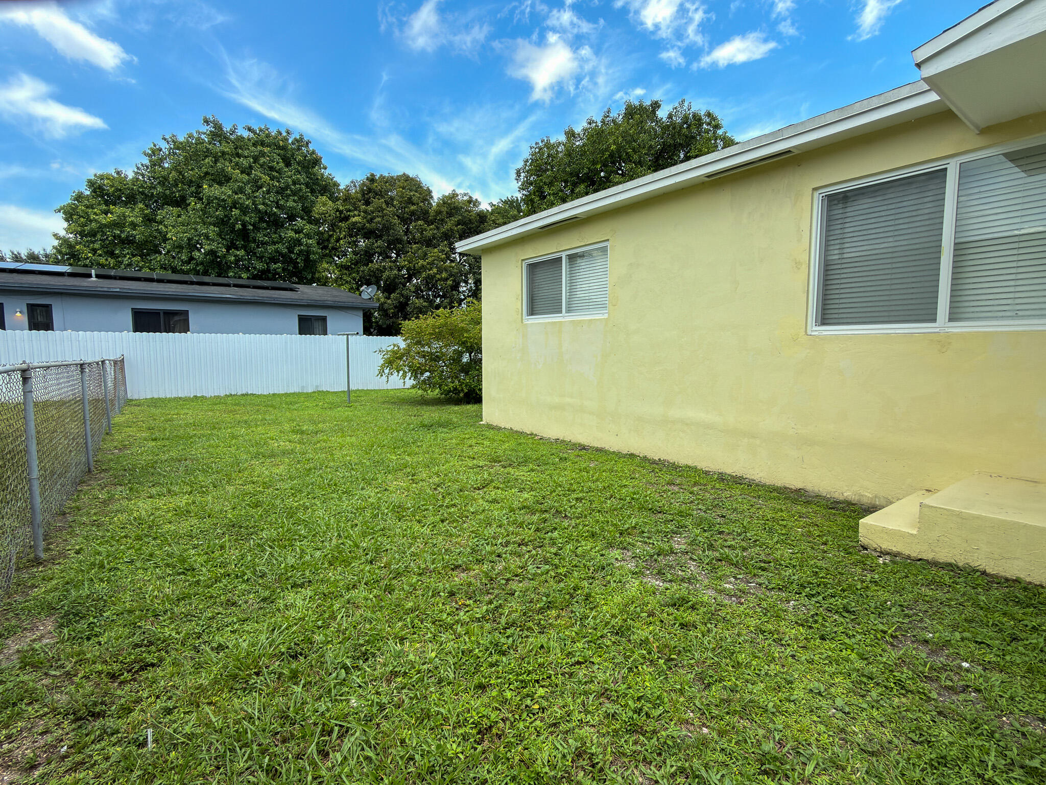 2287 NW 63RD Street