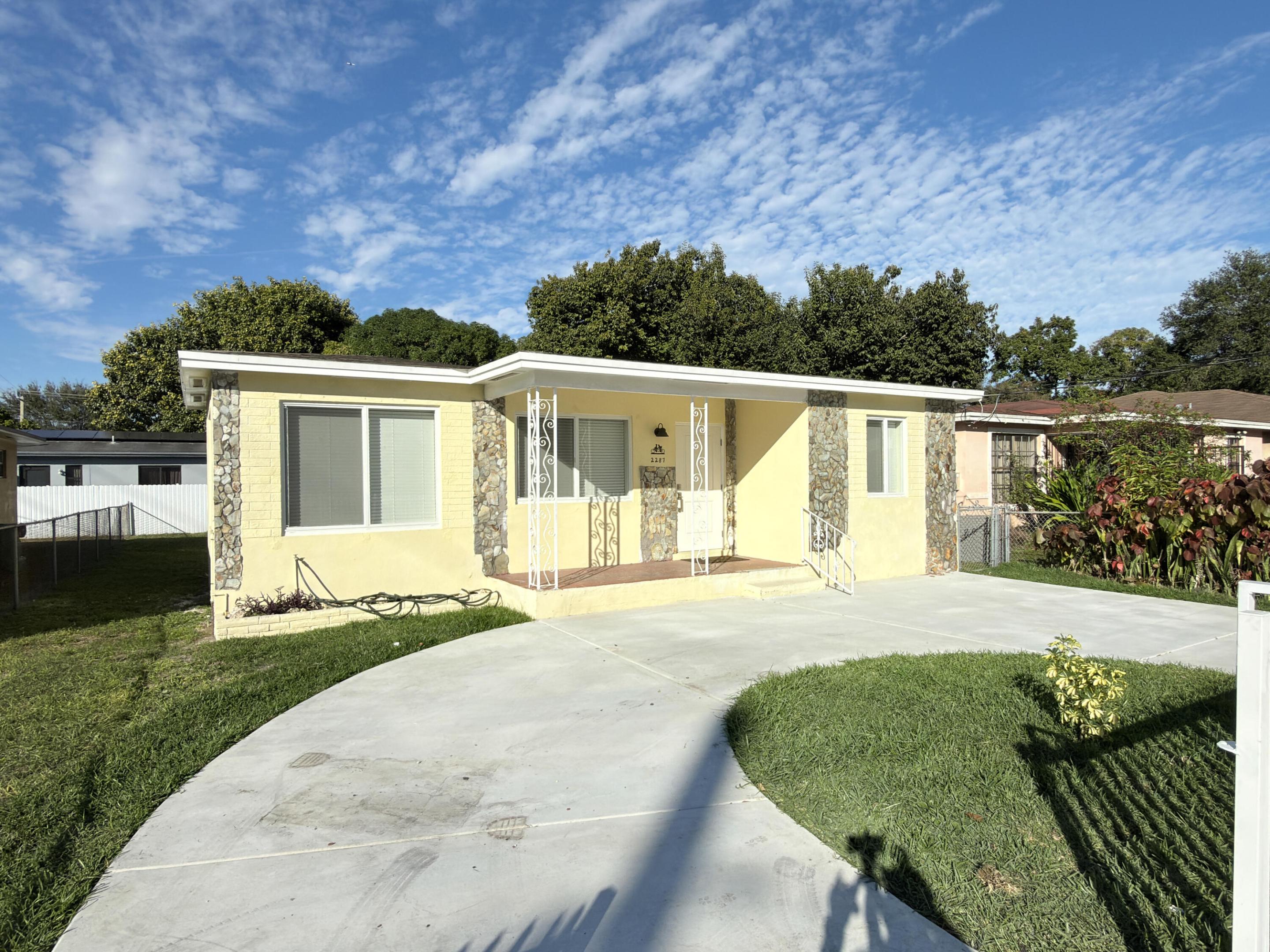 2287 NW 63RD Street