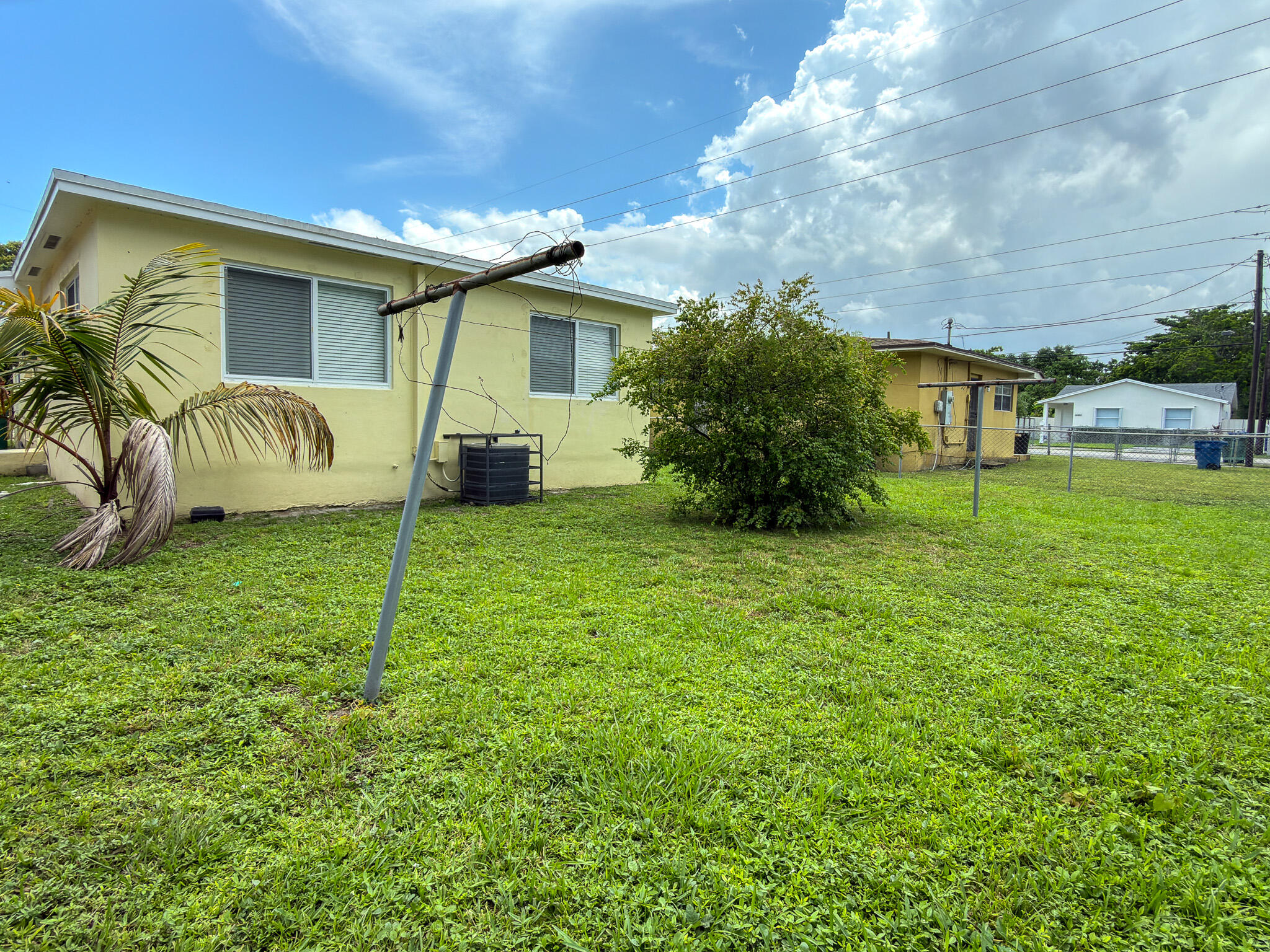 2287 NW 63RD Street
