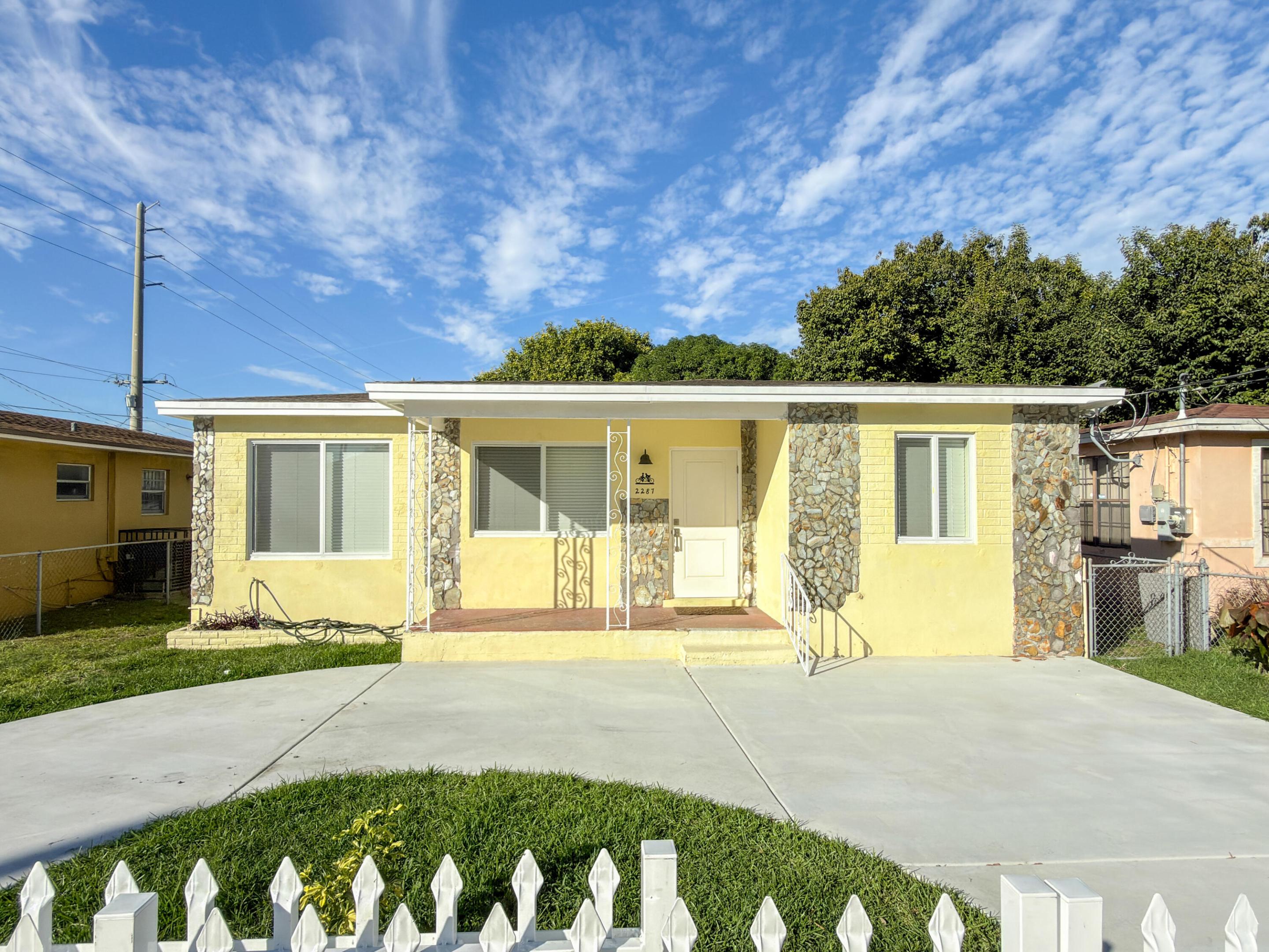 2287 NW 63RD Street