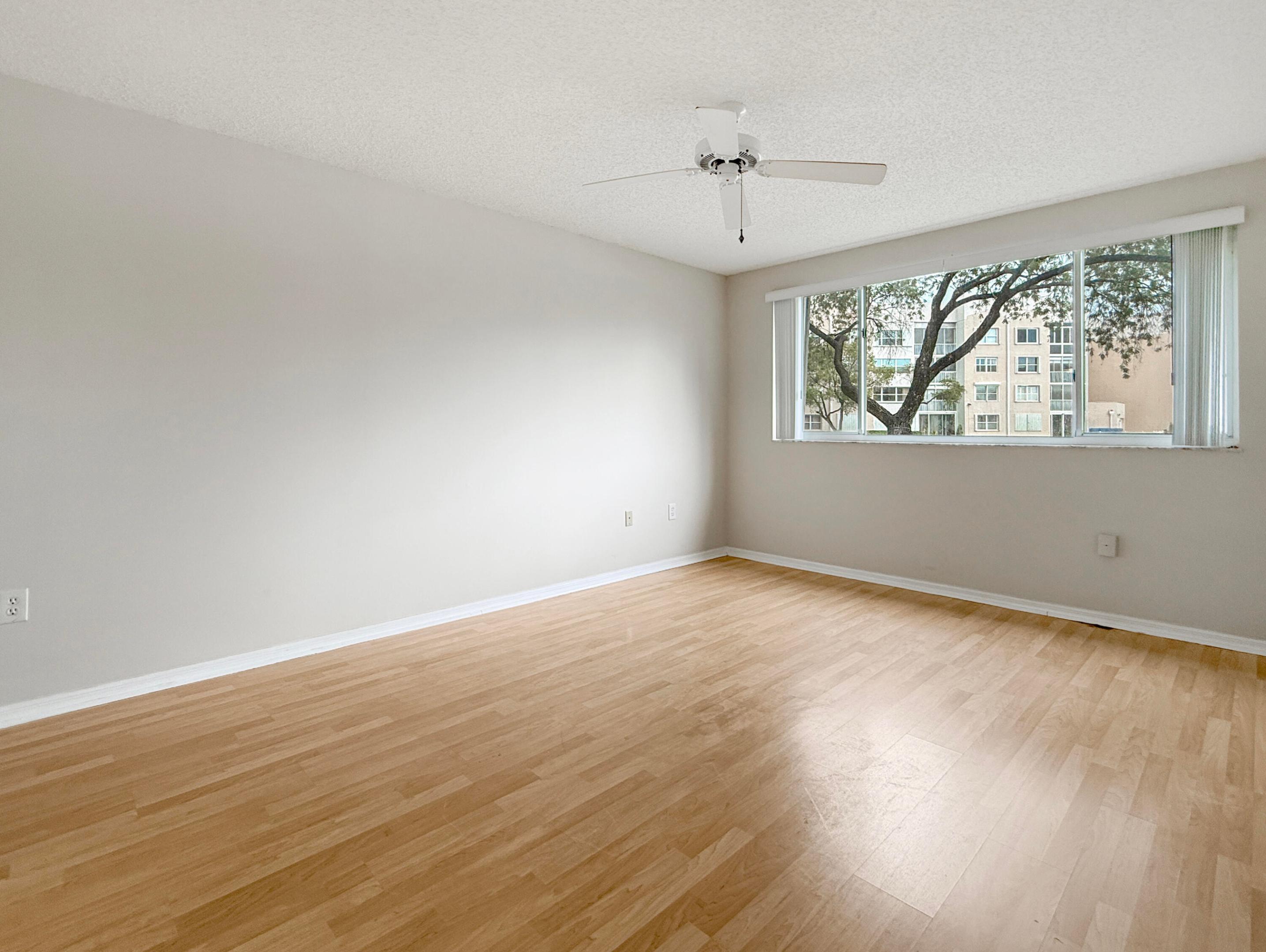 10111 NW 24TH Place 106