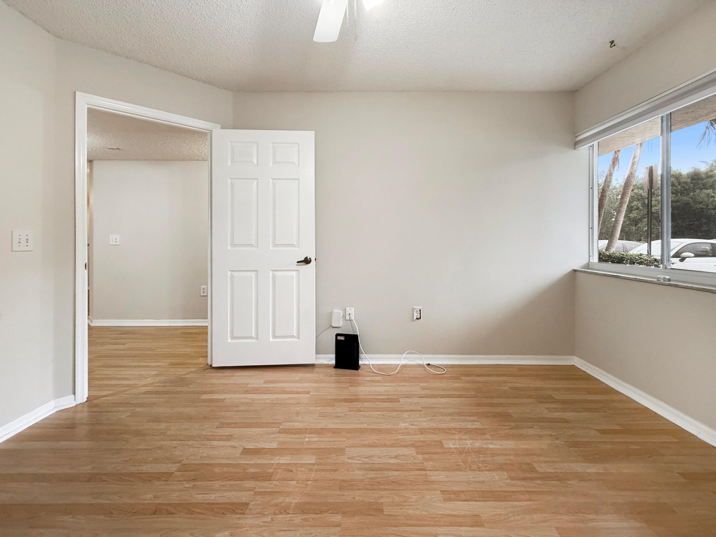 10111 NW 24TH Place 106