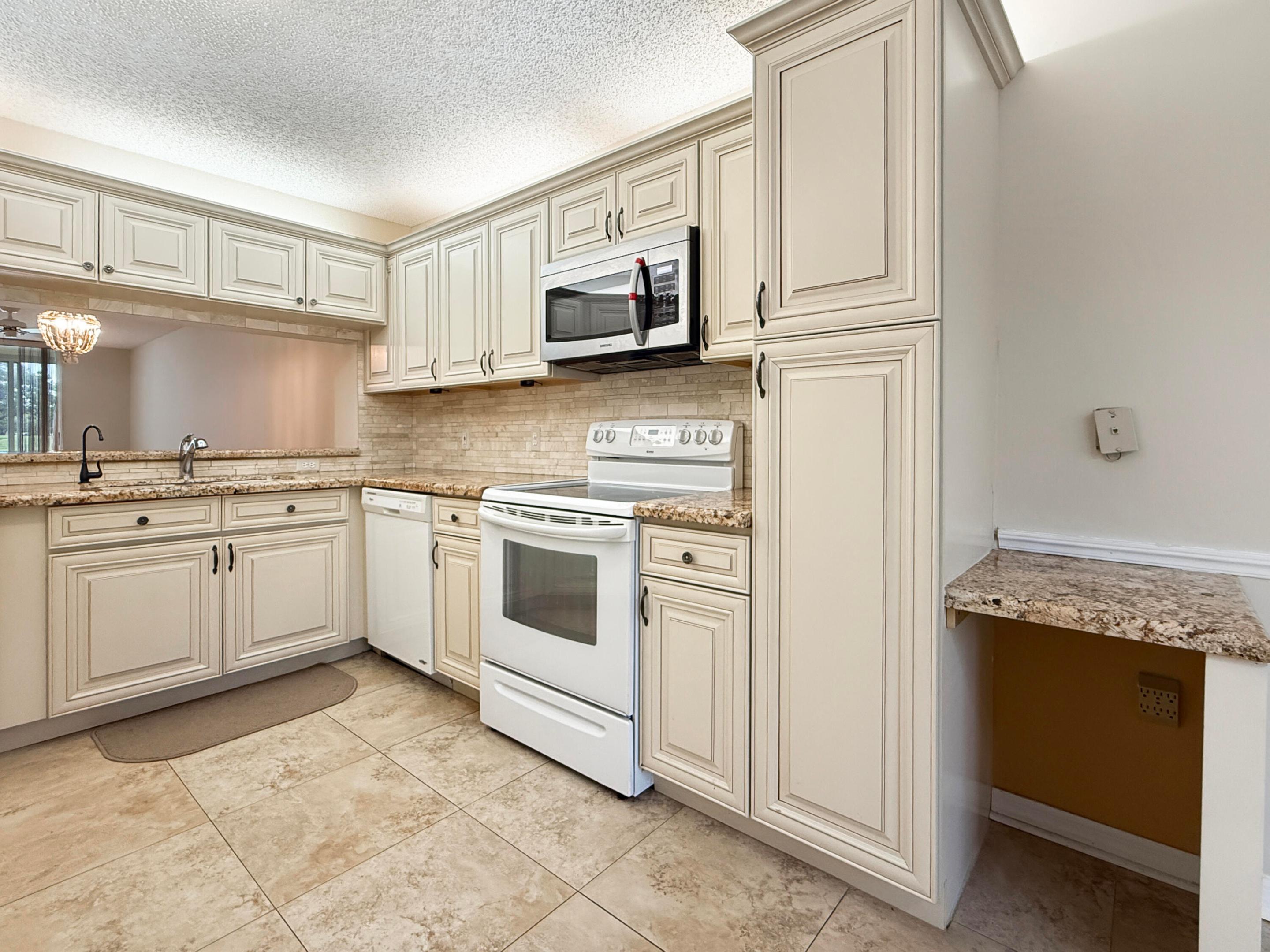 10111 NW 24TH Place 106