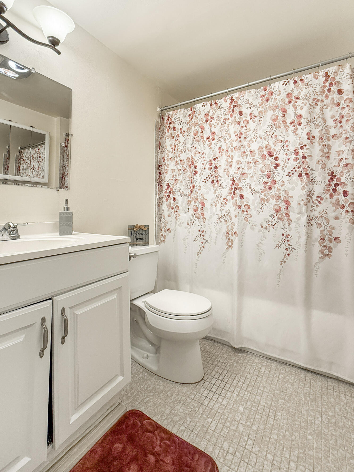 200 BONNIE Boulevard 117