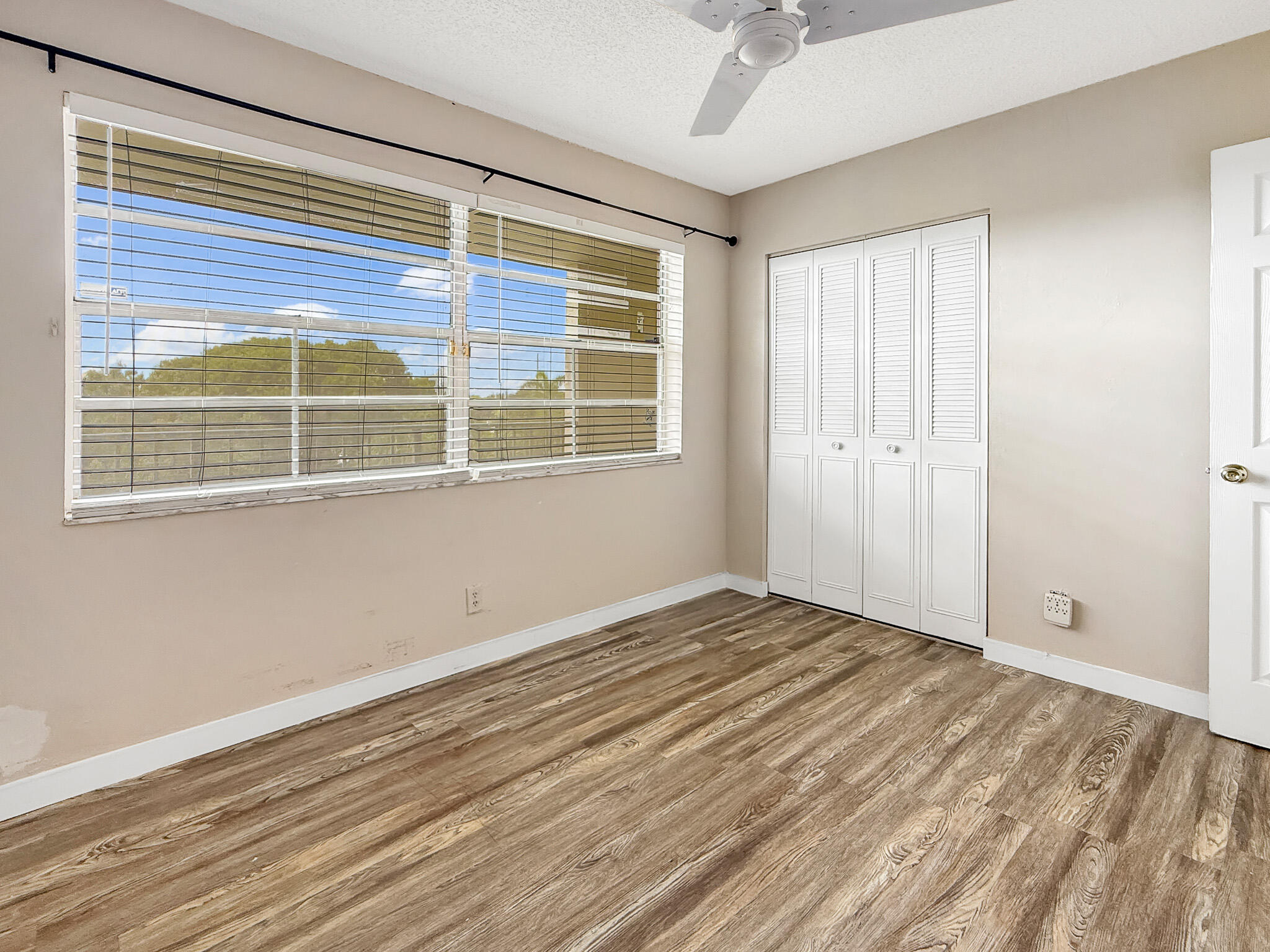 3070 NW 48TH Terrace 414