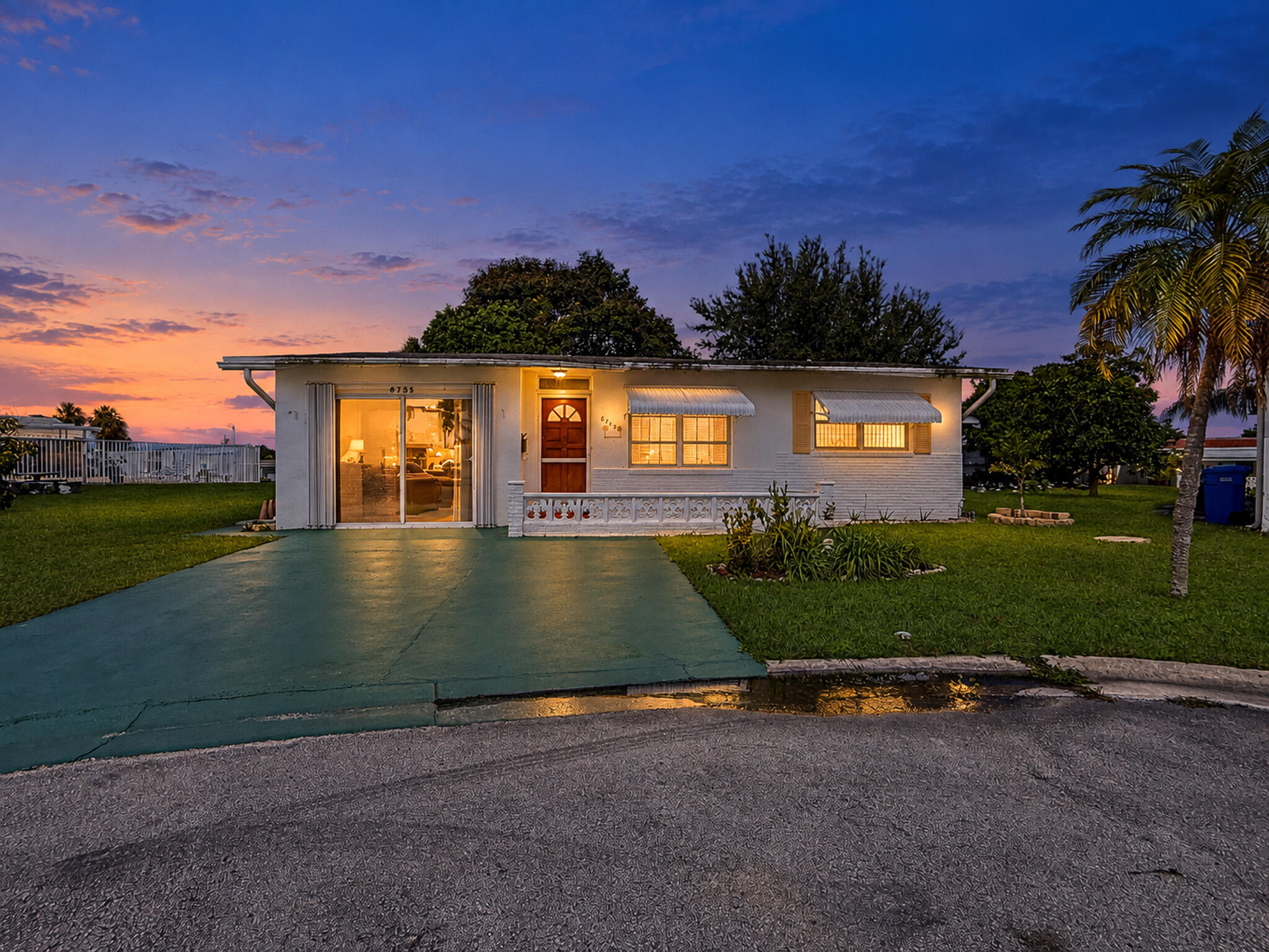 6755 NW 16TH Street