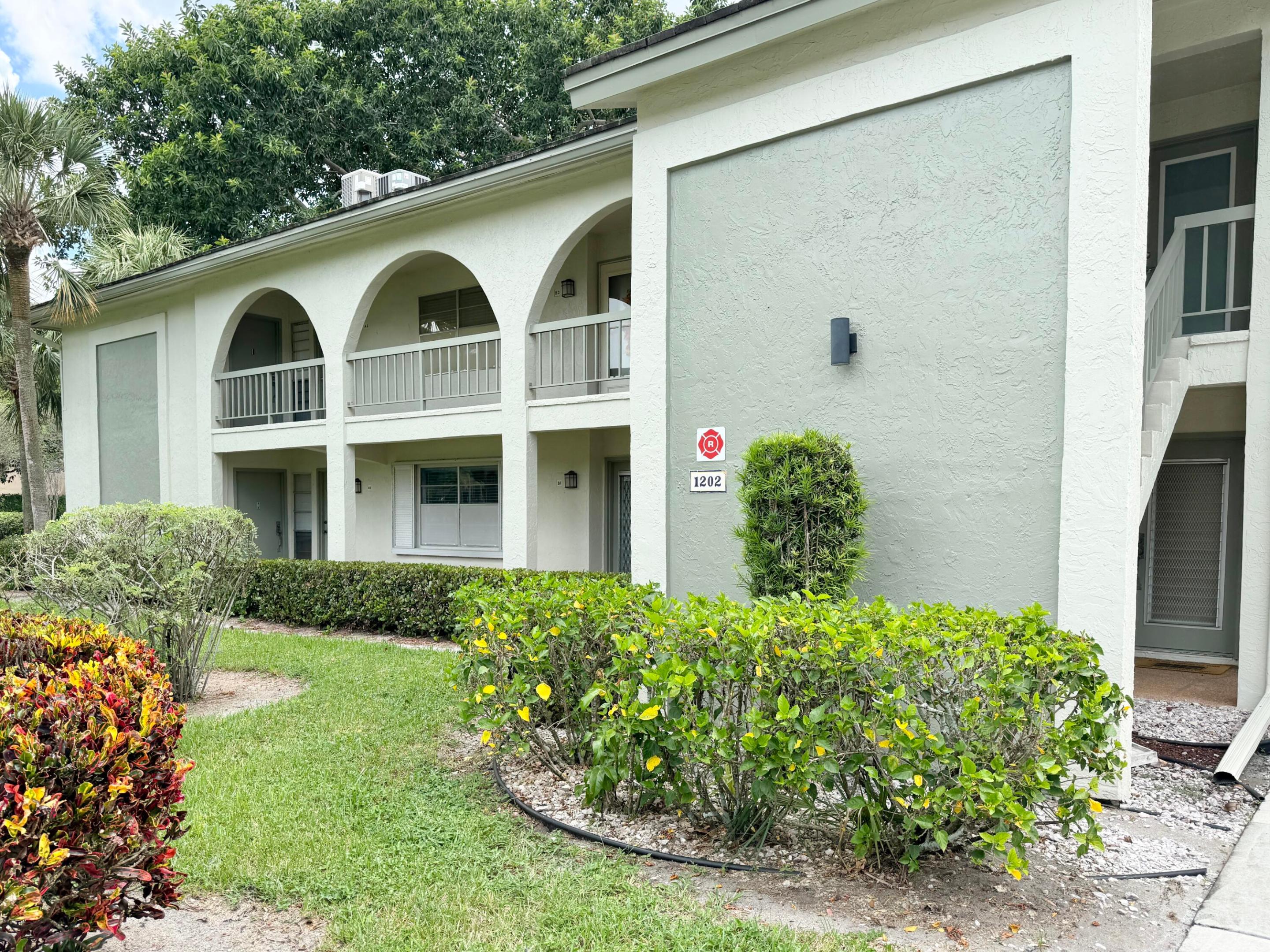 1202 Bahama Bend A1