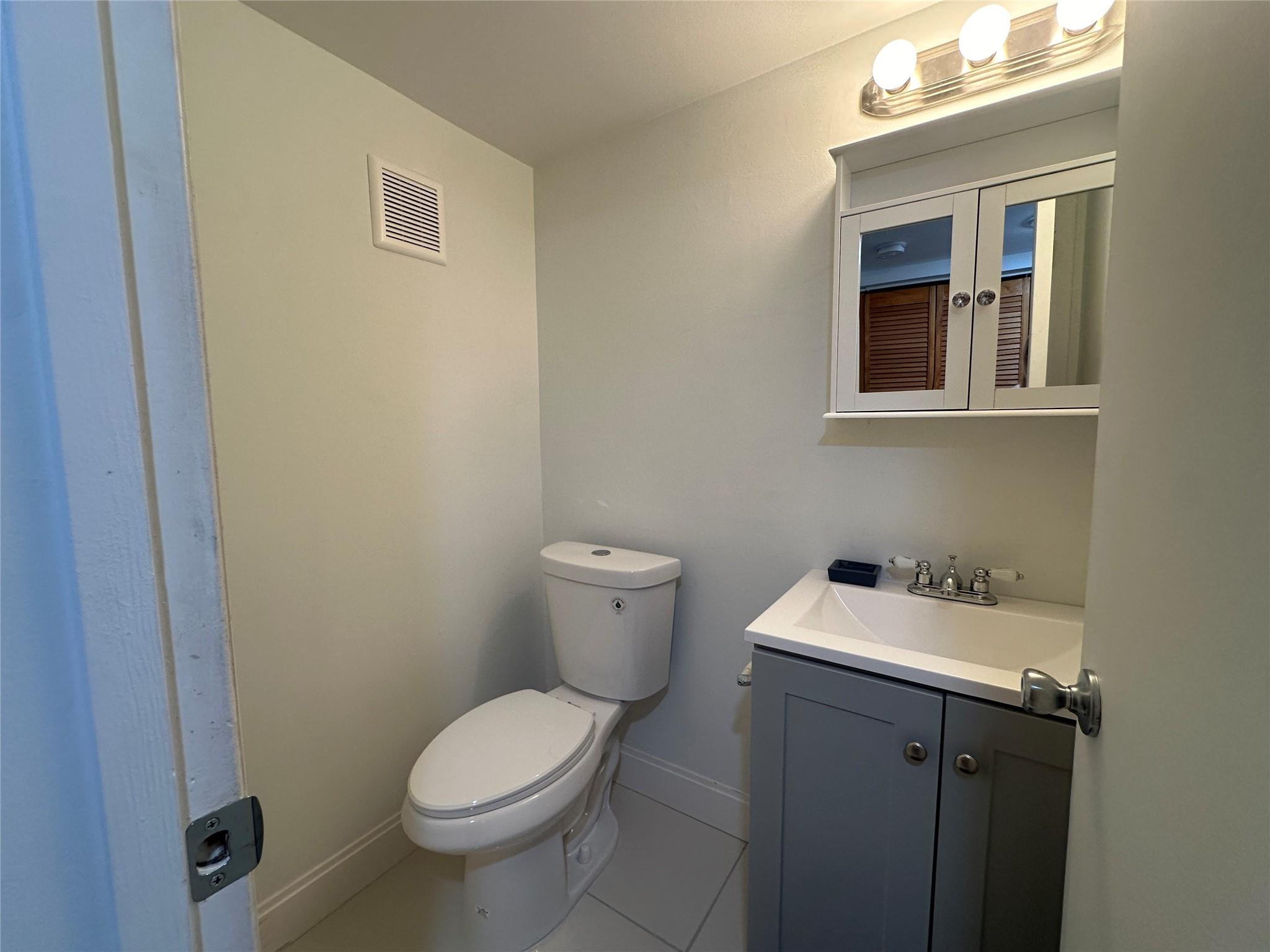 303 Oakridge Q 303