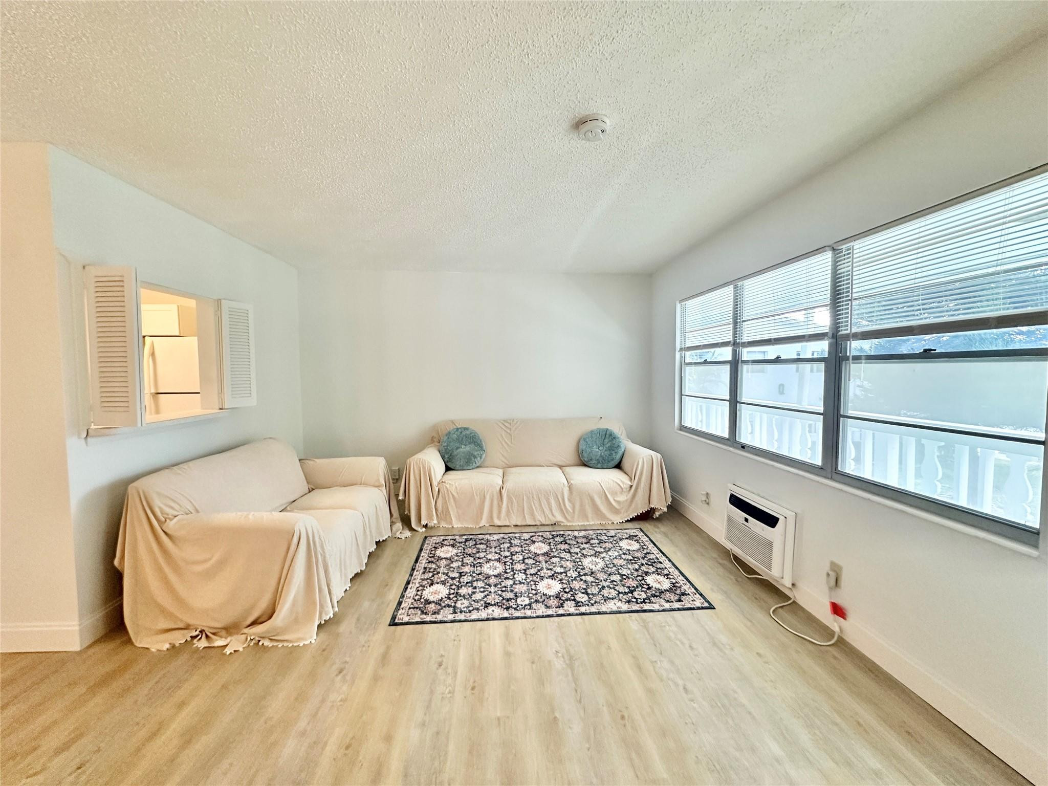 303 Oakridge Q 303