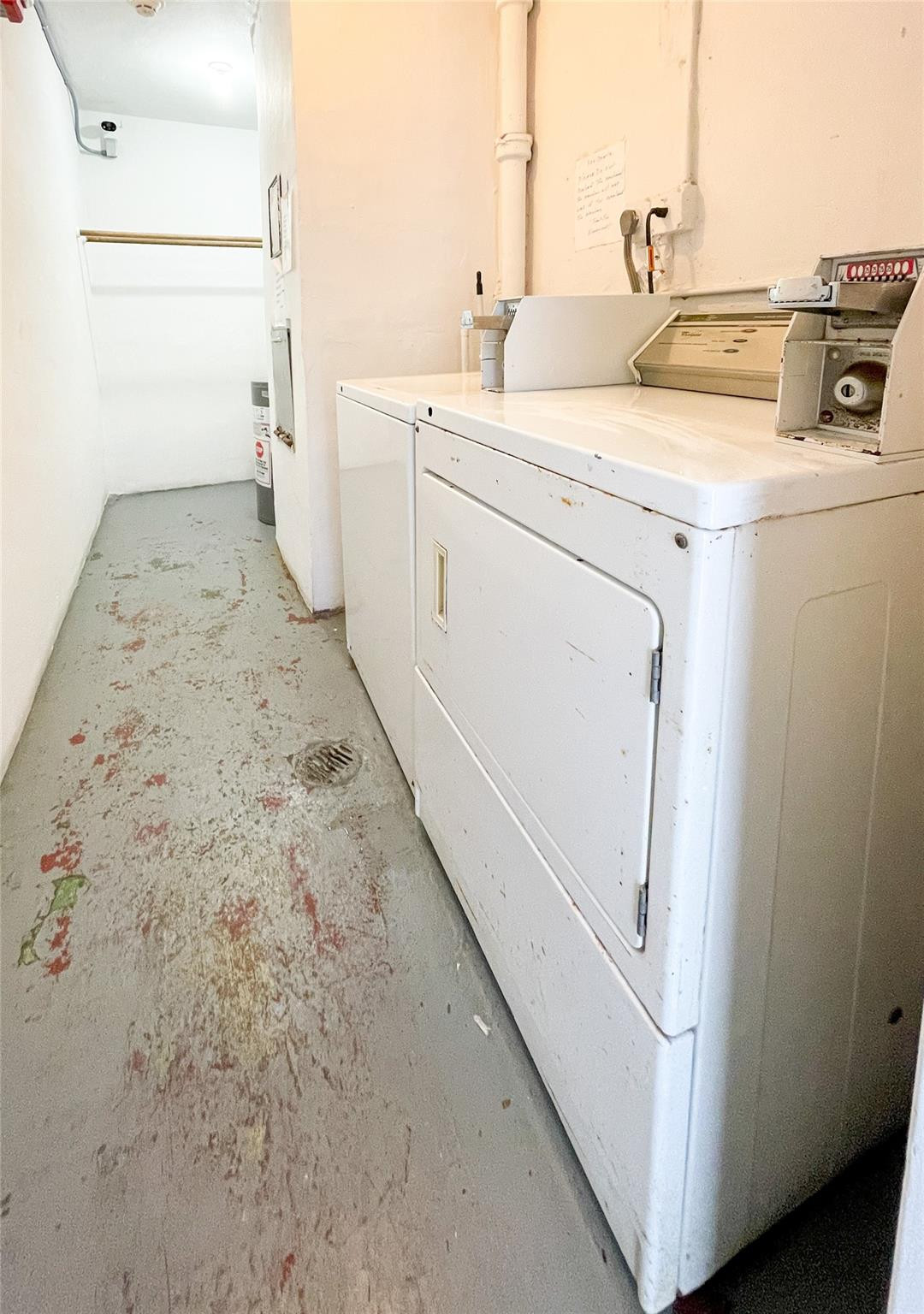 1350 NE 191st St B207