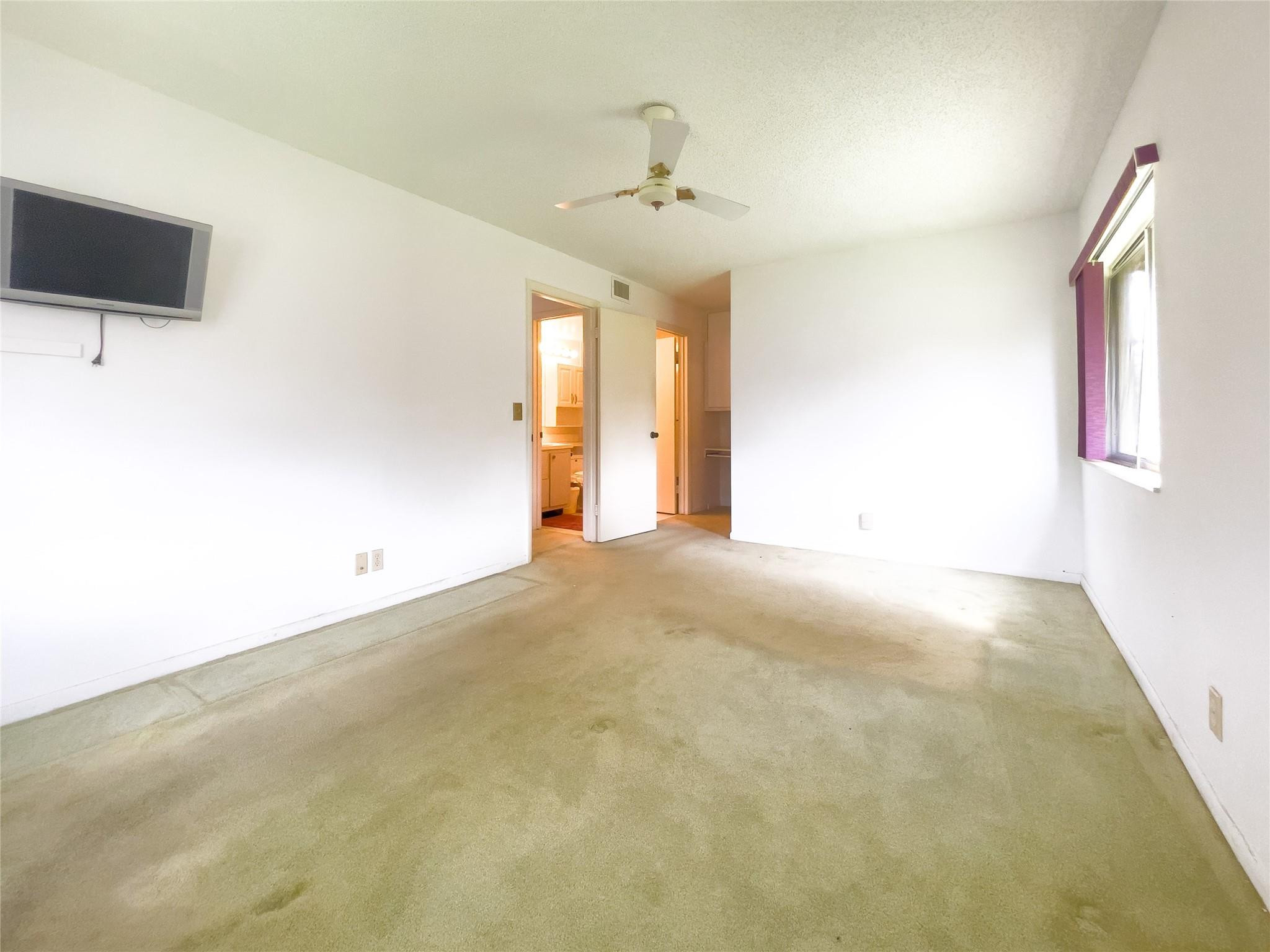 326 Pine Ridge Cir D2