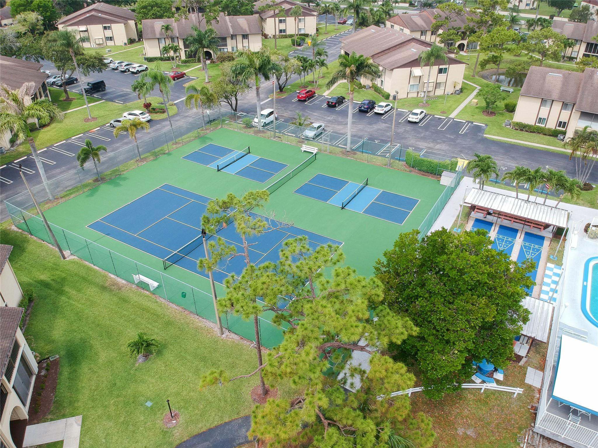 326 Pine Ridge Cir D2