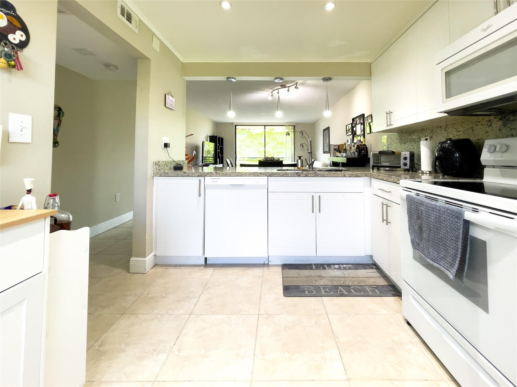 1000 Colony Point Cir 505