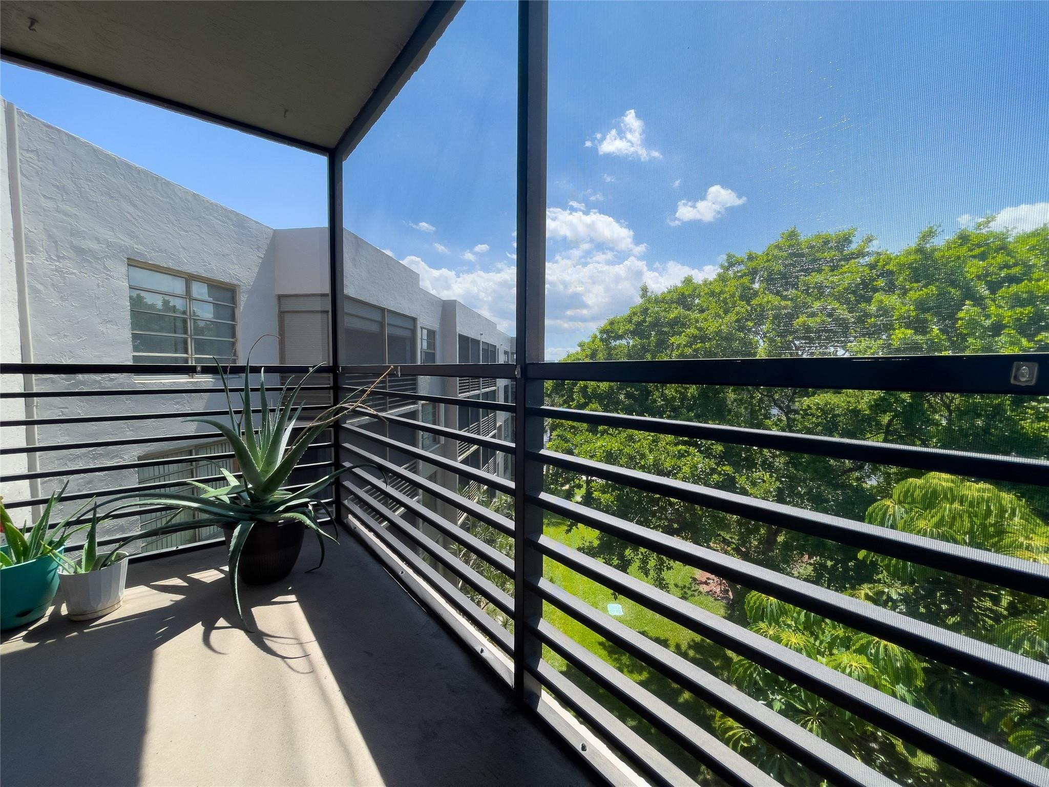 1000 Colony Point Cir 505