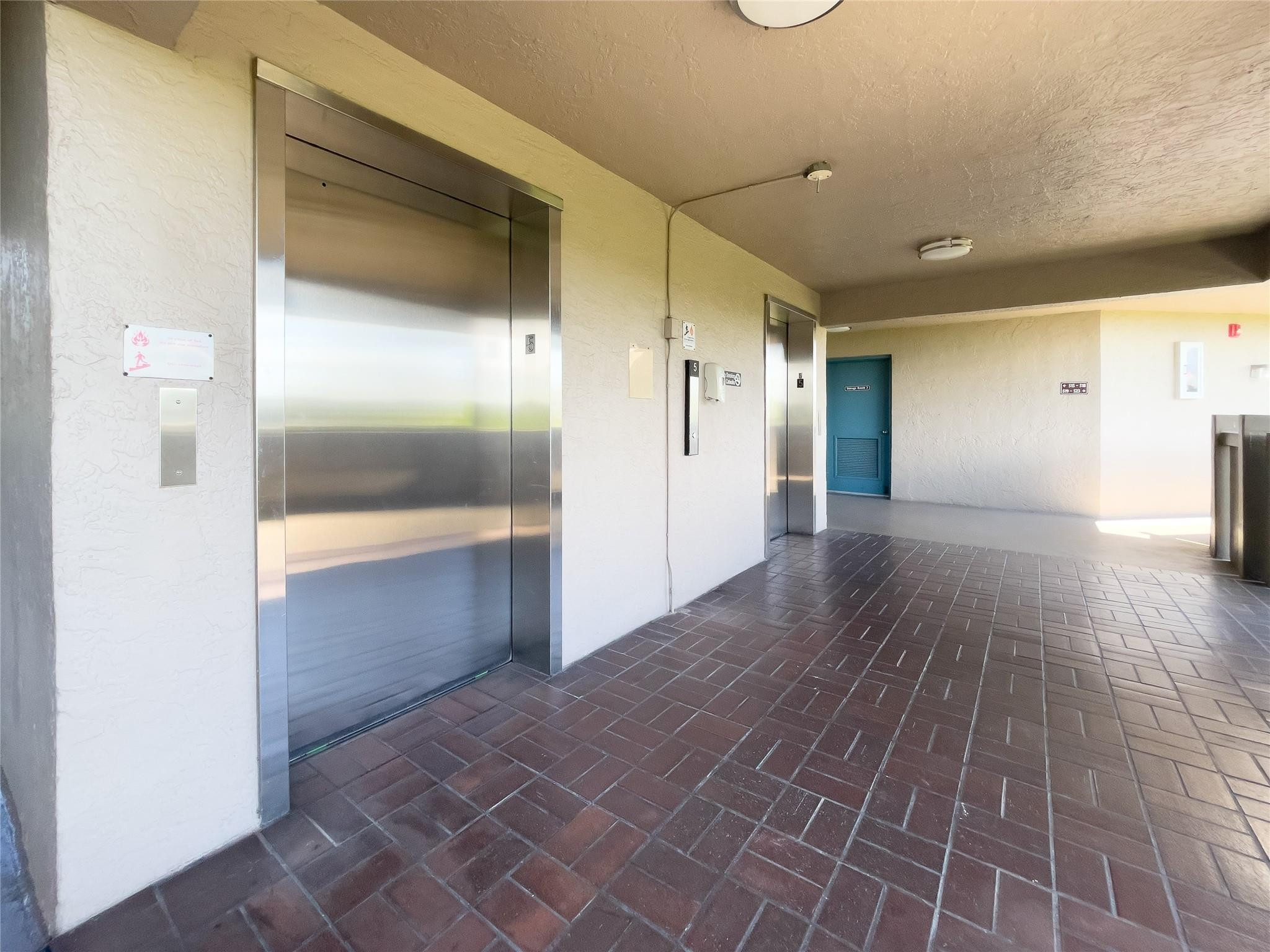 1000 Colony Point Cir 505