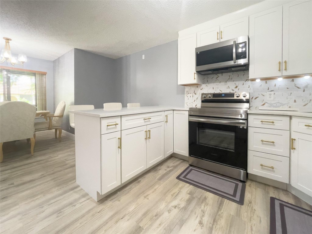 340 Knotty Pine Cir B2