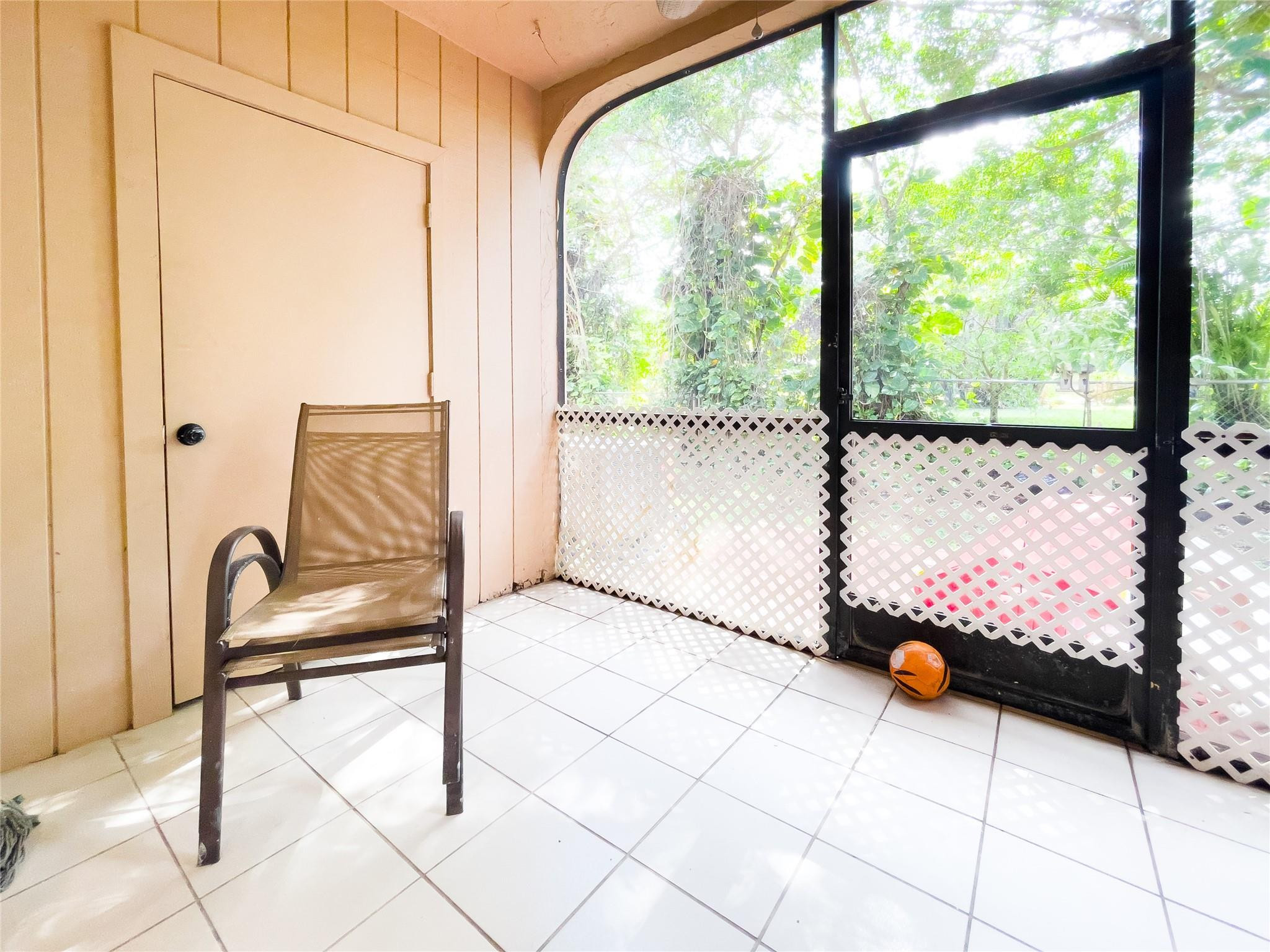 10938 W Sample Rd C1