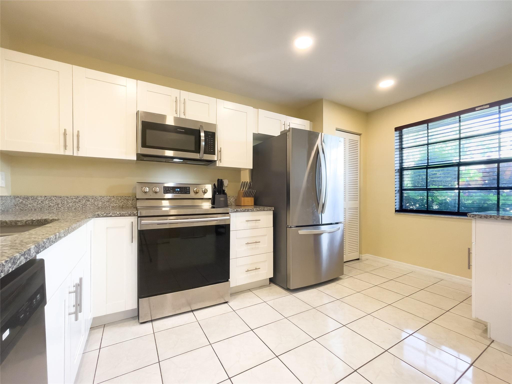 10938 W Sample Rd C1