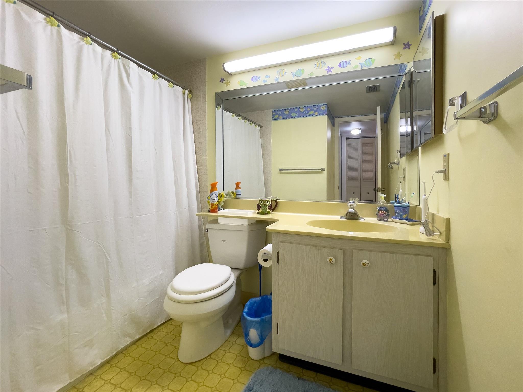 329 Knotty Pine Cir C2