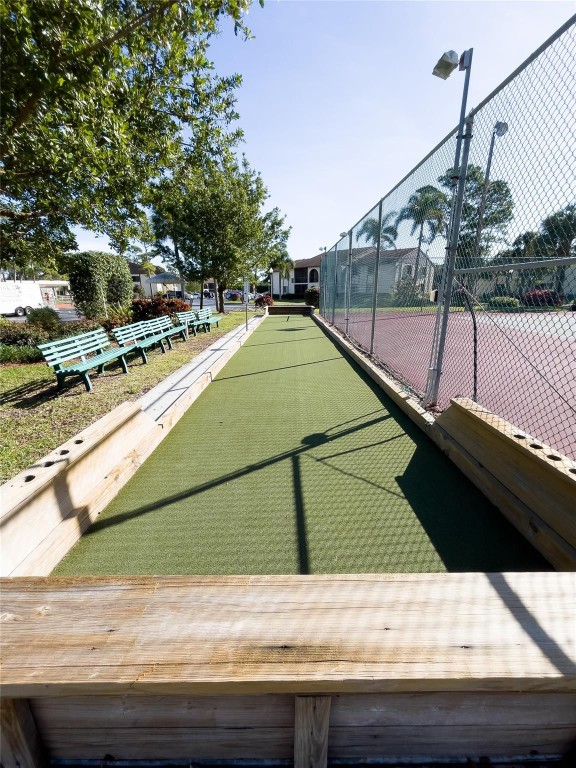 339 Knotty Pine Cir B1