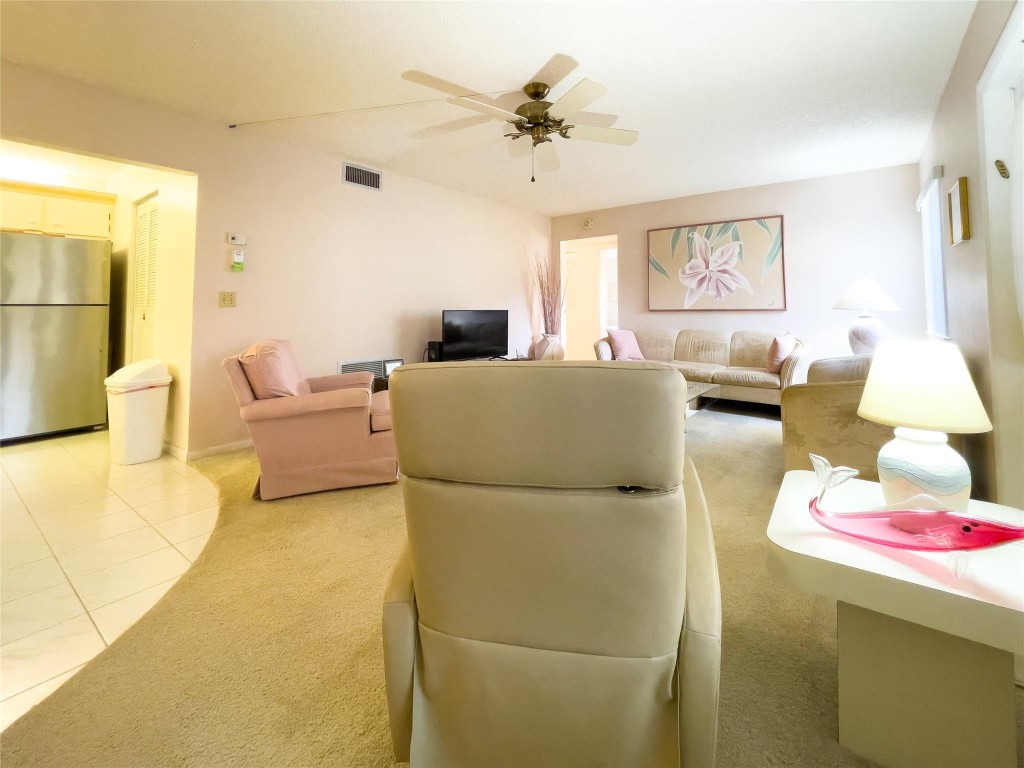 339 Knotty Pine Cir B1