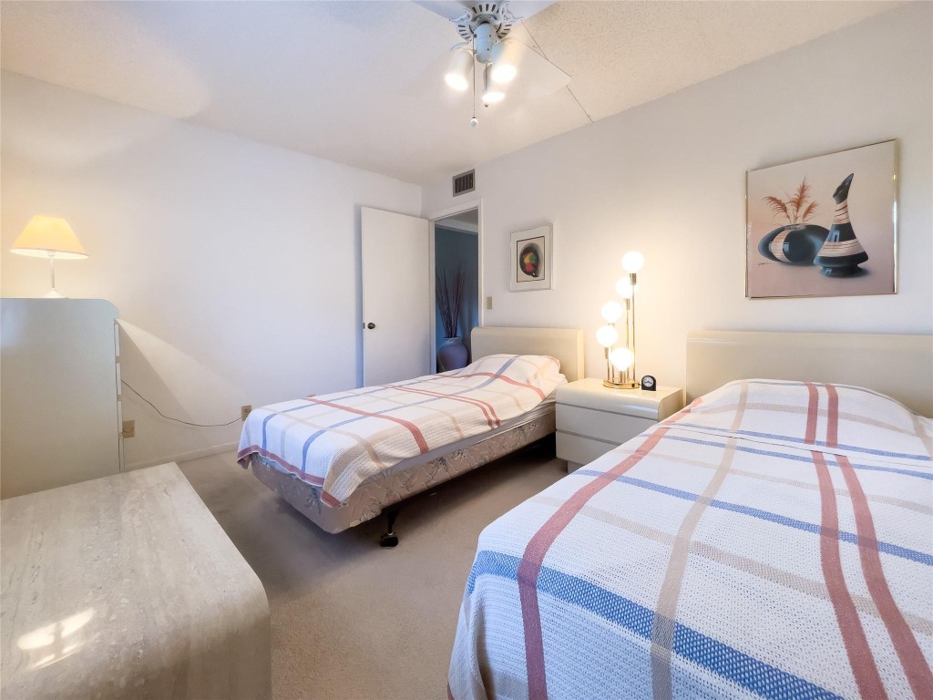 339 Knotty Pine Cir B1