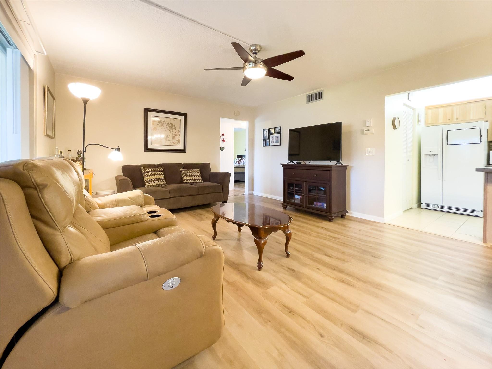 330 Knotty Pine Cir A1