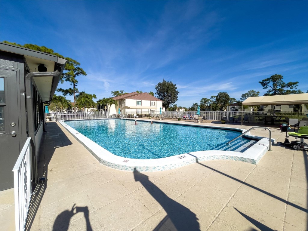 330 Knotty Pine Cir A1